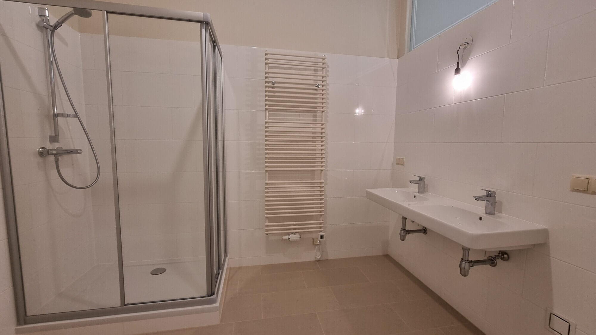 Wohnen gegenüber der Staatsoper