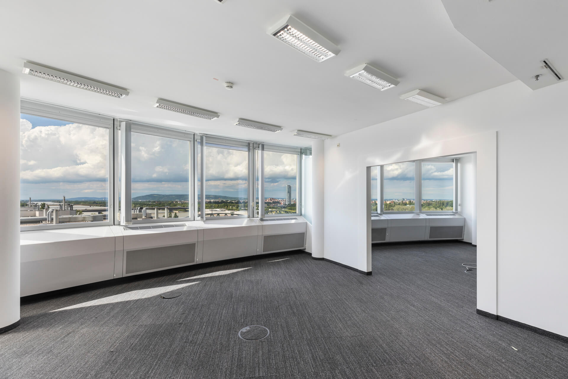 MILLENNIUM TOWER – Modern Offices with Panoramic Views