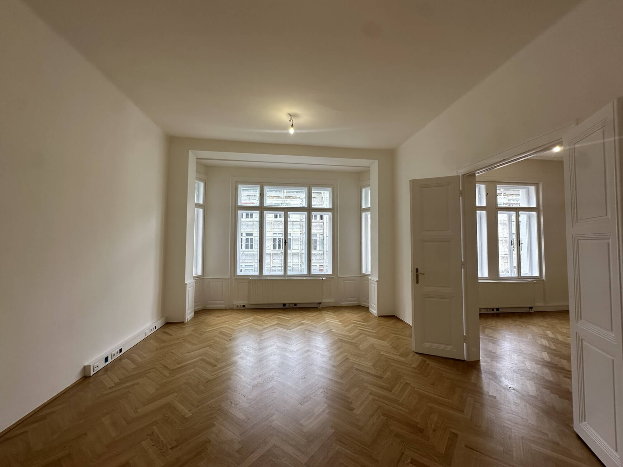 Altbaubüro im 4. Bezirk