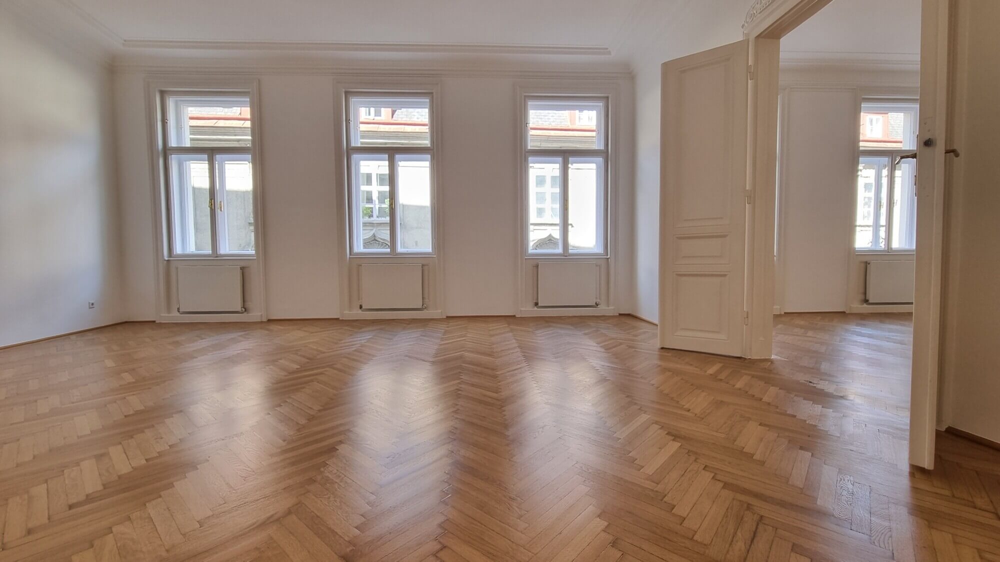 Klassischer Altbau, 6 Zimmer, Nähe Judenplatz