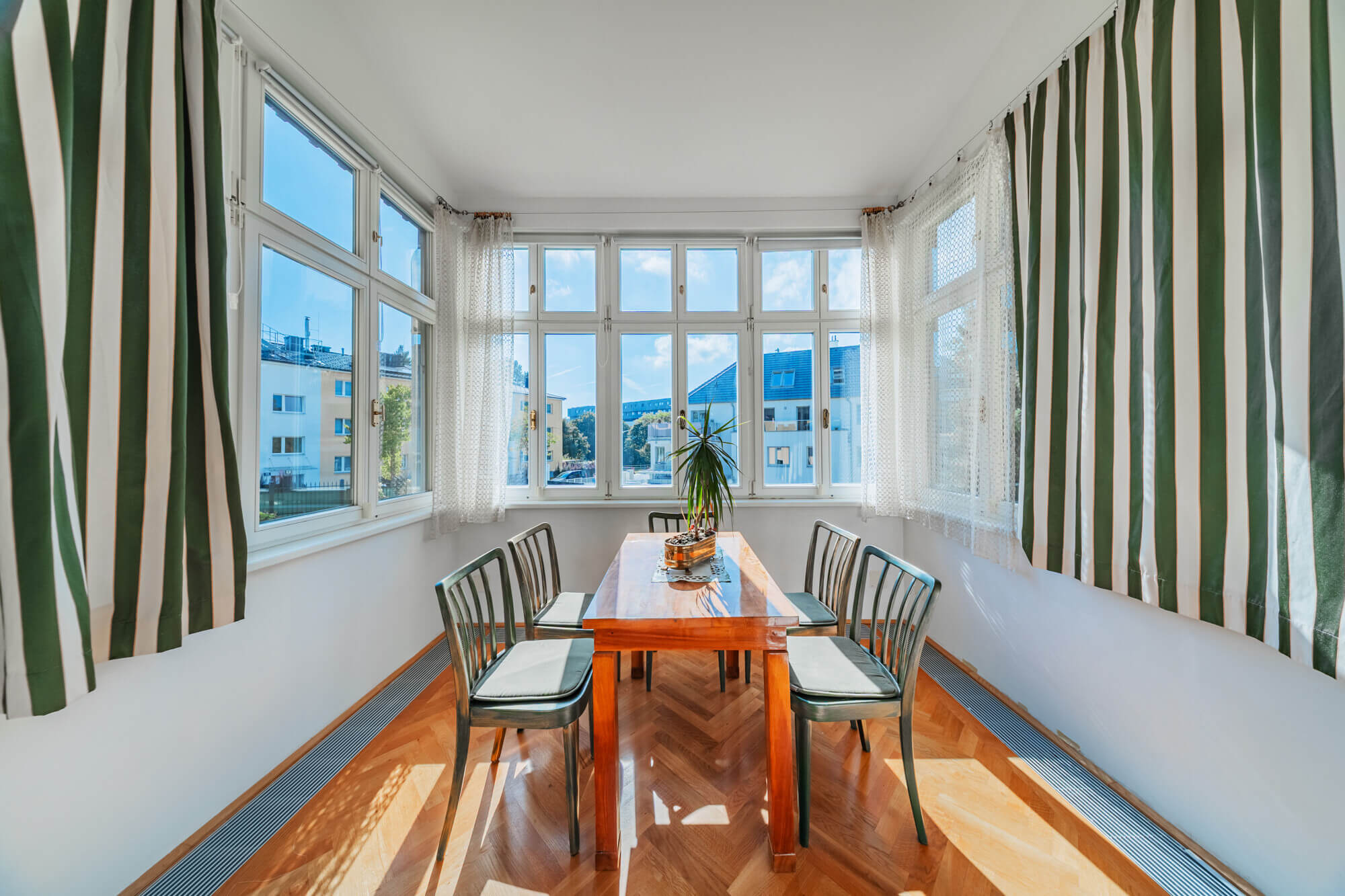 Perfekte Kombination aus Wohnen & Arbeiten