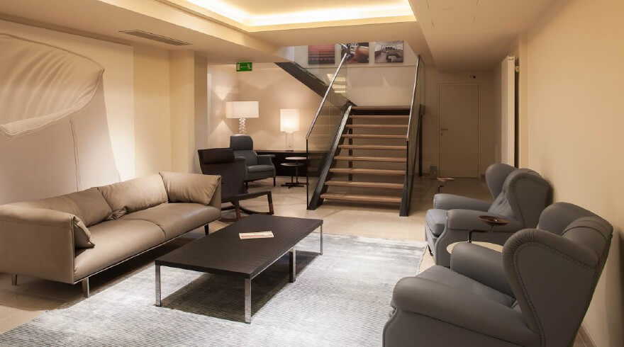 Eck-Geschäftsfläche Nähe Schwedenplatz