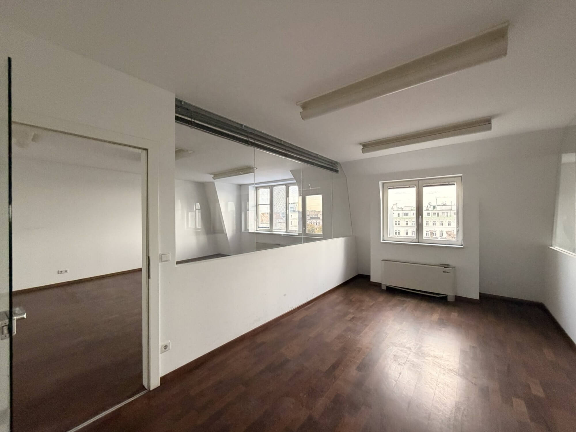 Repräsentative Büroflächen mit Blick auf die Votivkirche