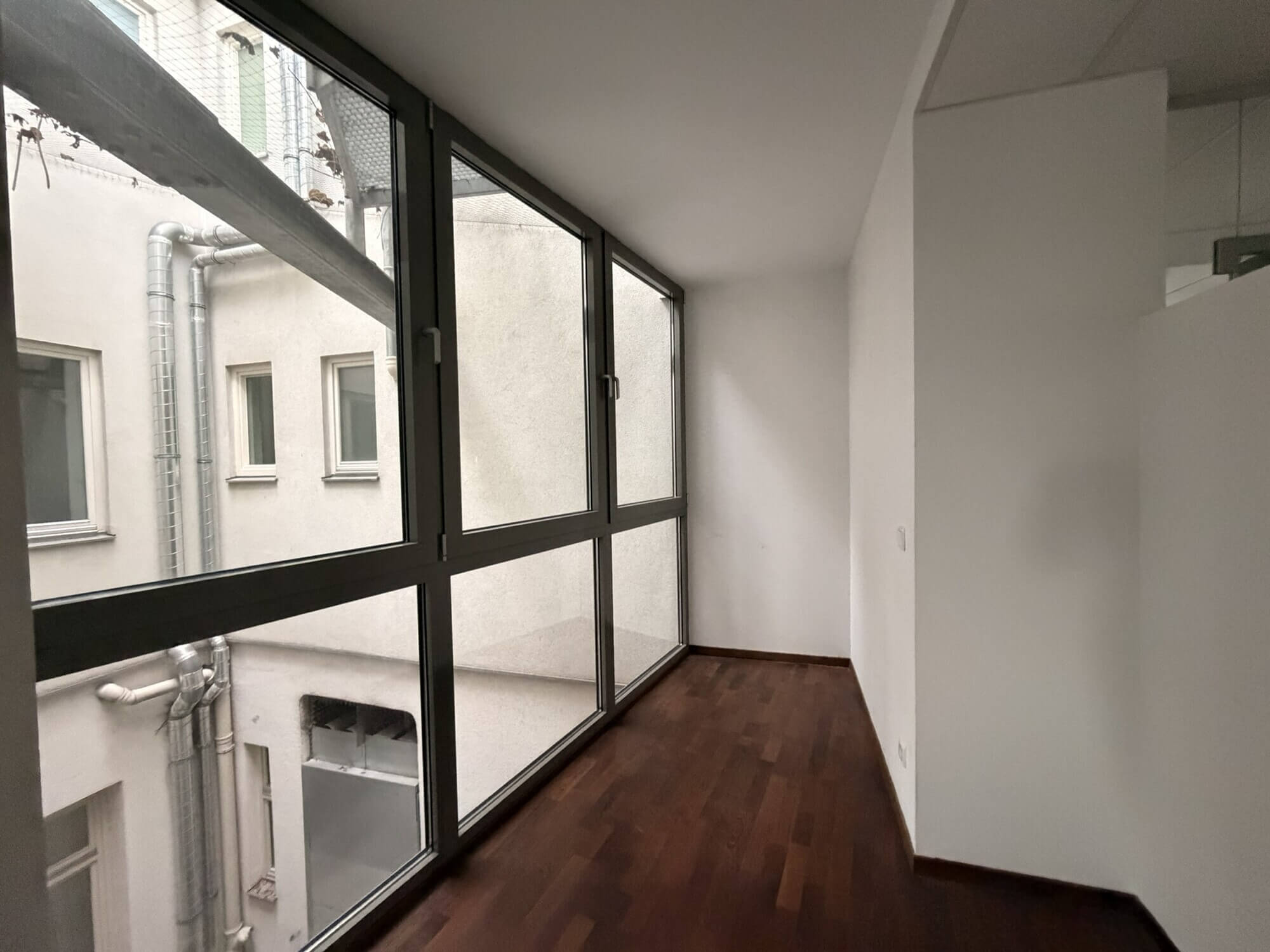 Repräsentative Büroflächen mit Blick auf die Votivkirche