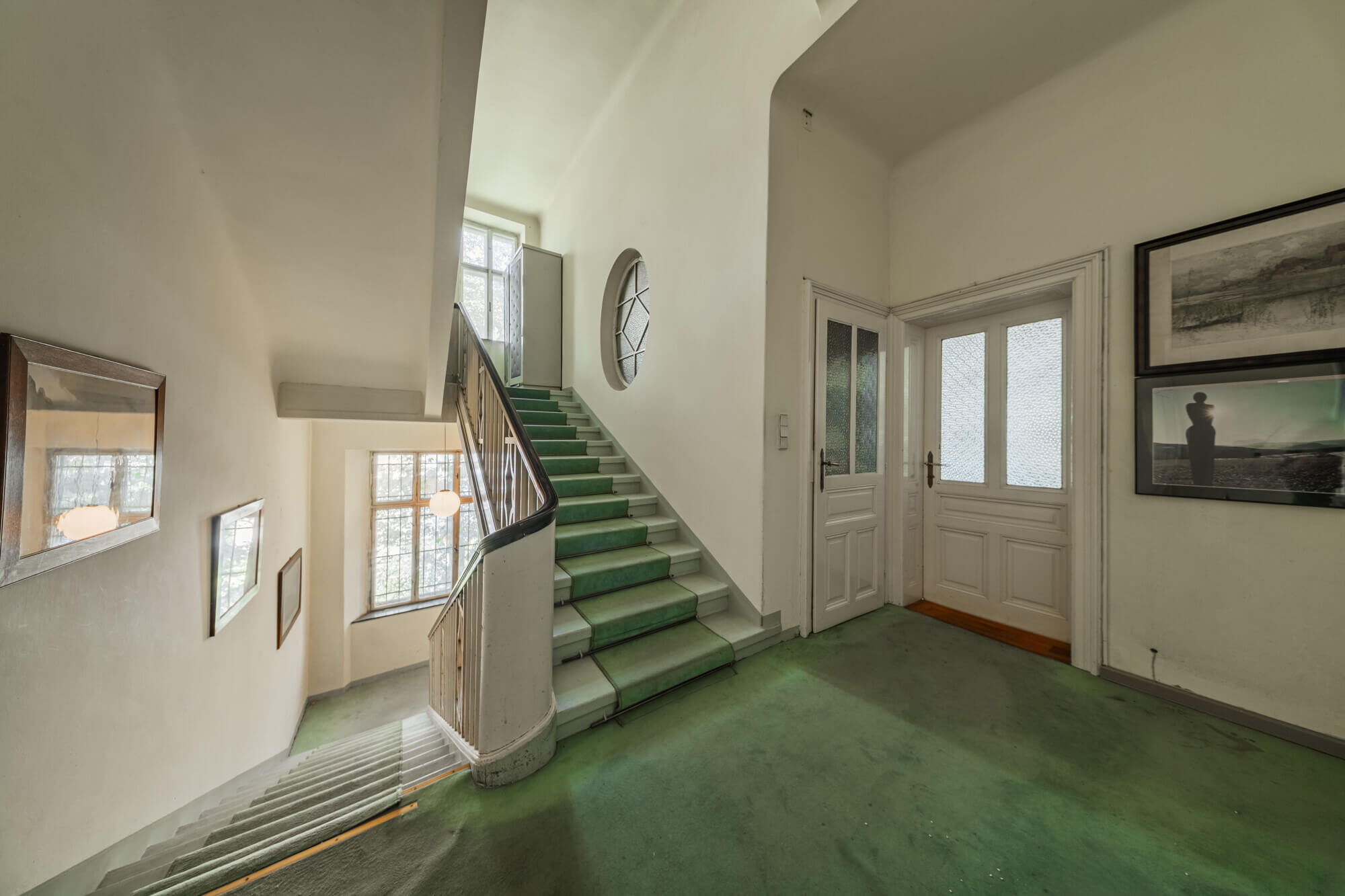 Mitten im Cottage - Villa mit großem Garten