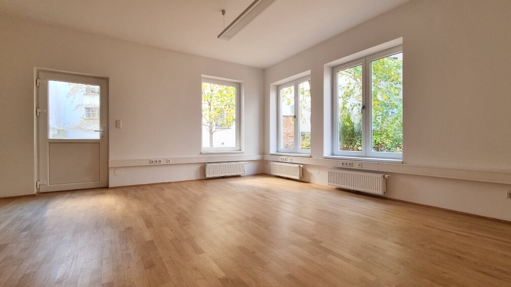 Büro mit Garten im 9. Bezirk