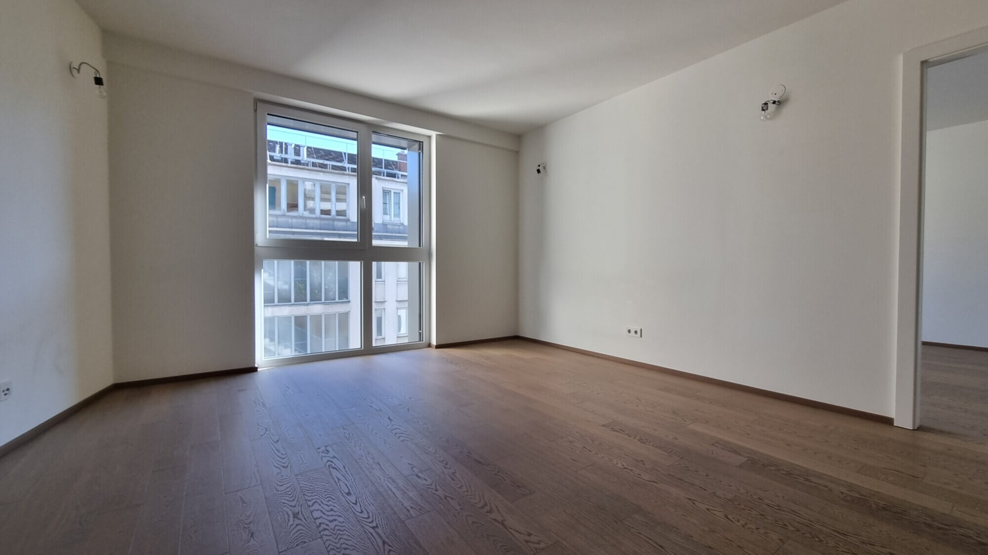 Top Neubauwohnung mitten im 6. Bezirk mit allgemeiner Dachterrasse