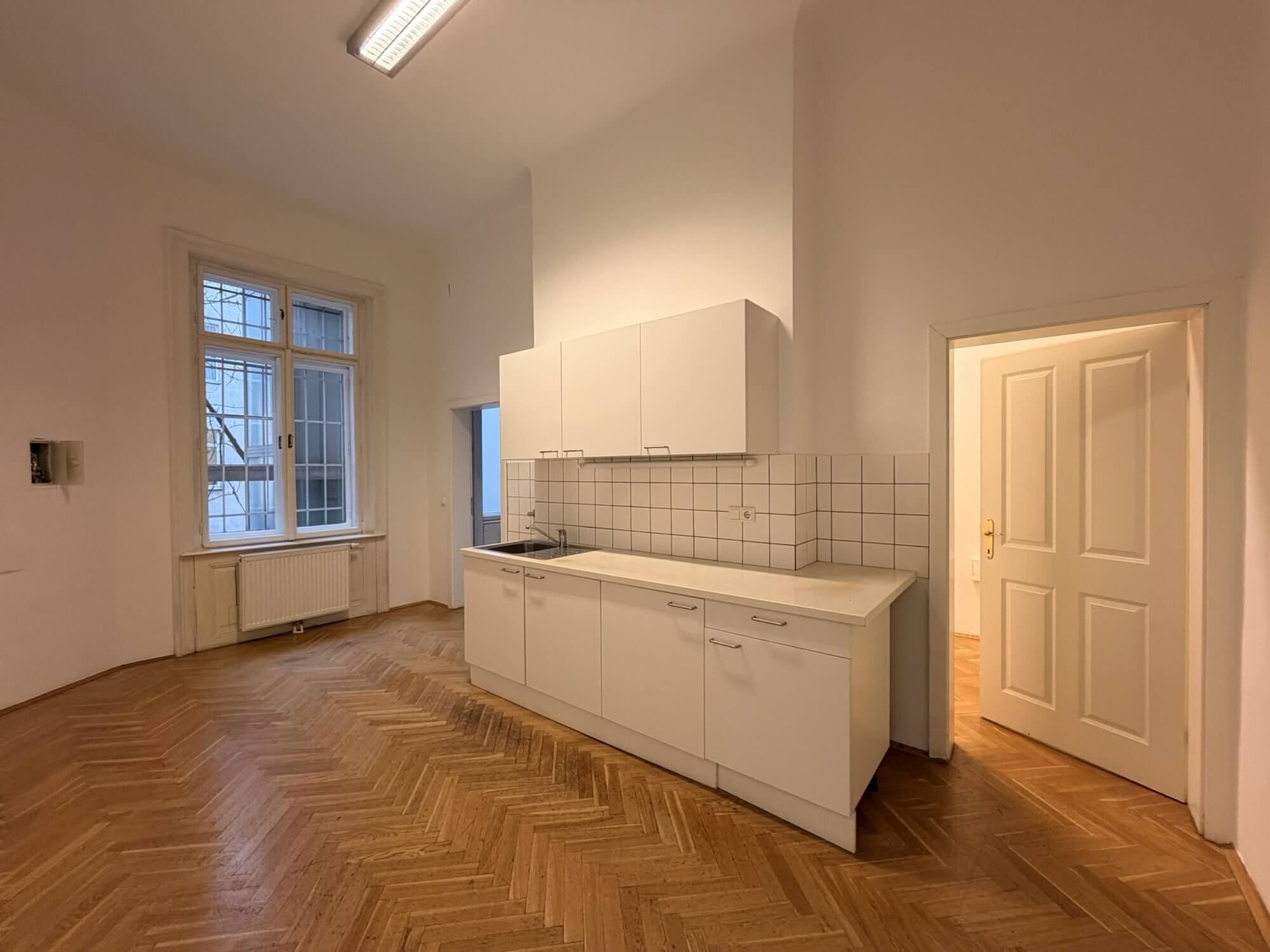 Terrassenbüro direkt am Naschmarkt