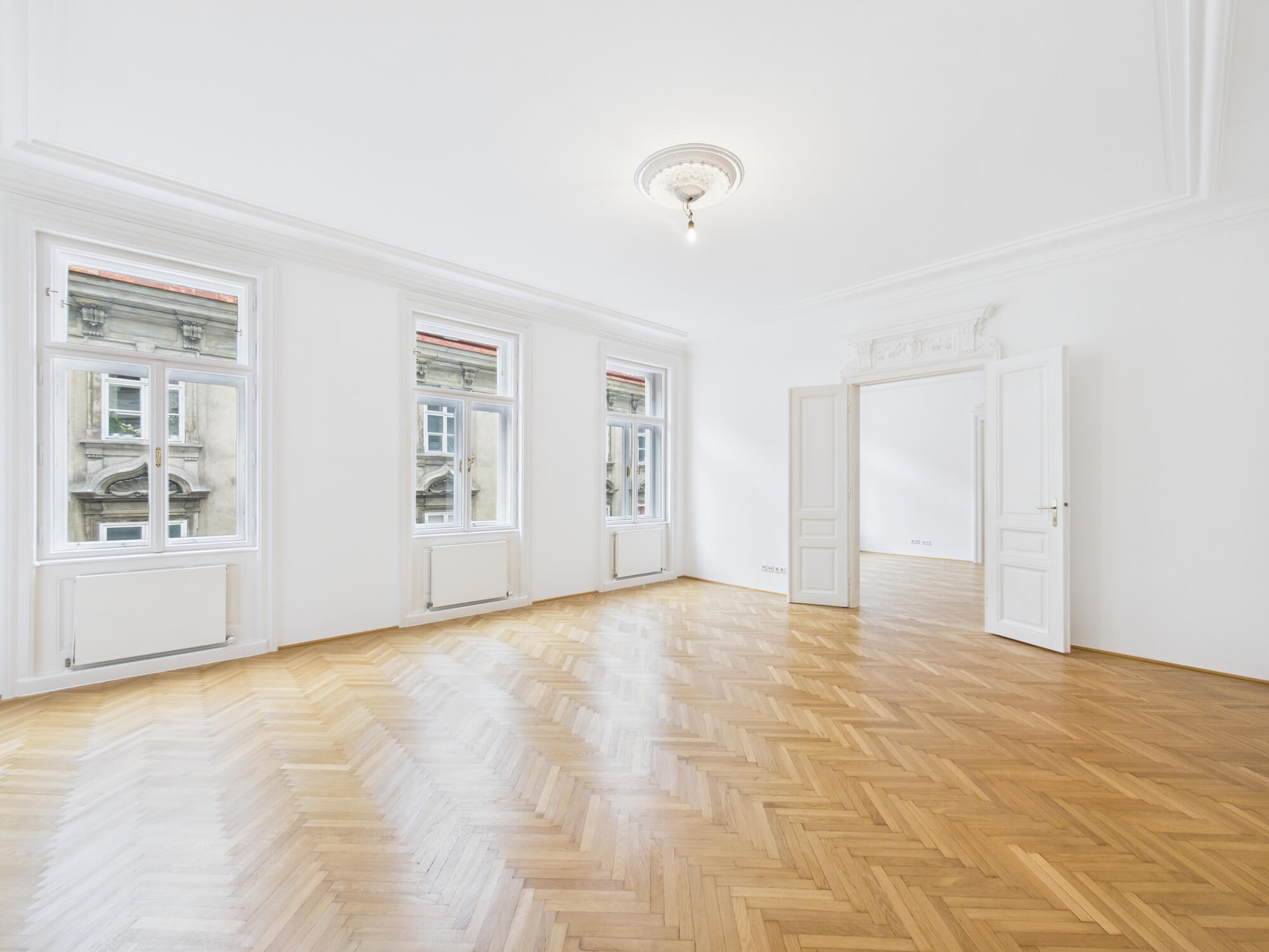 Klassischer Altbau, 6 Zimmer, Nähe Judenplatz