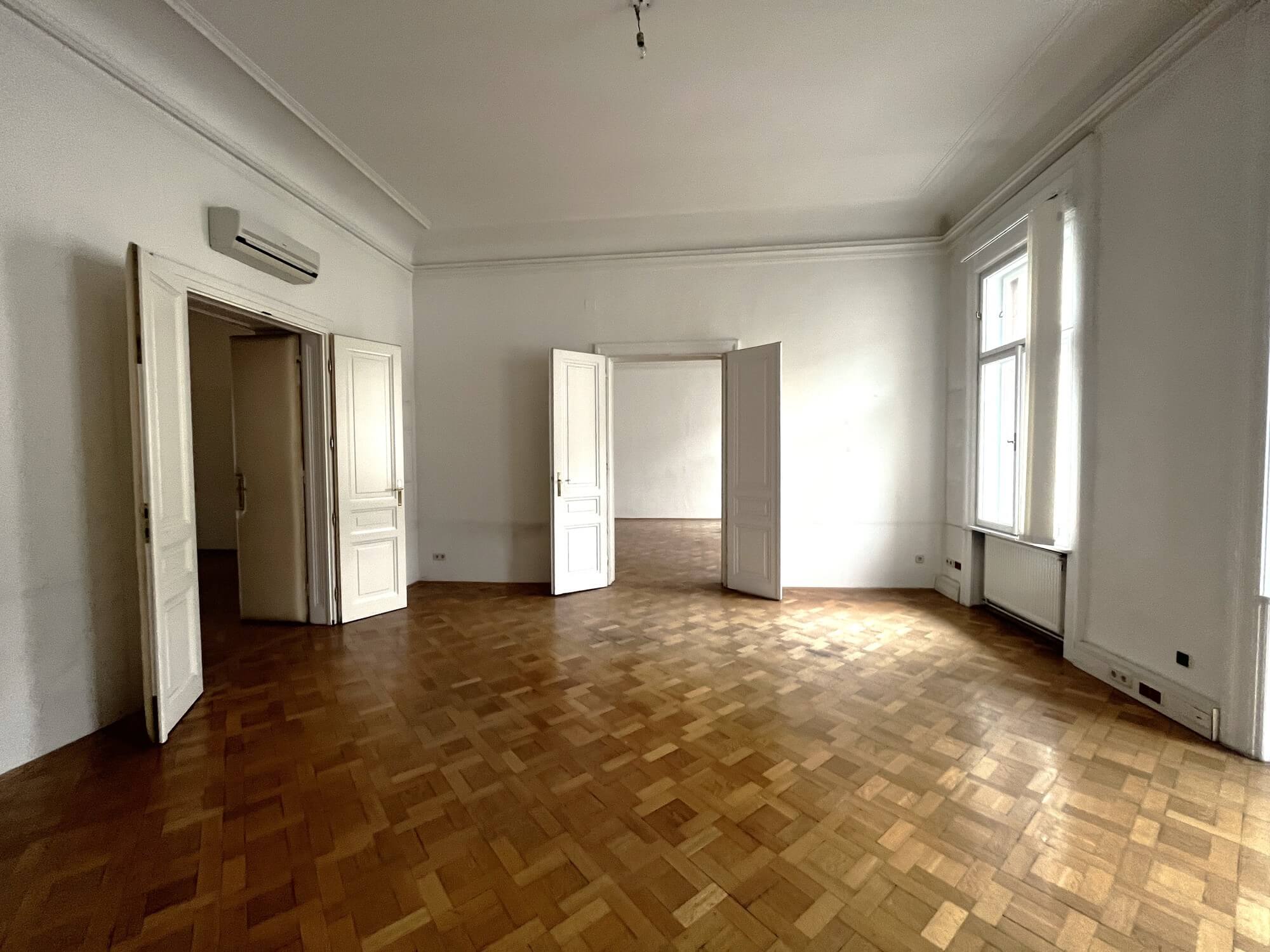 Altbaubüro Nahe Schwarzenbergplatz