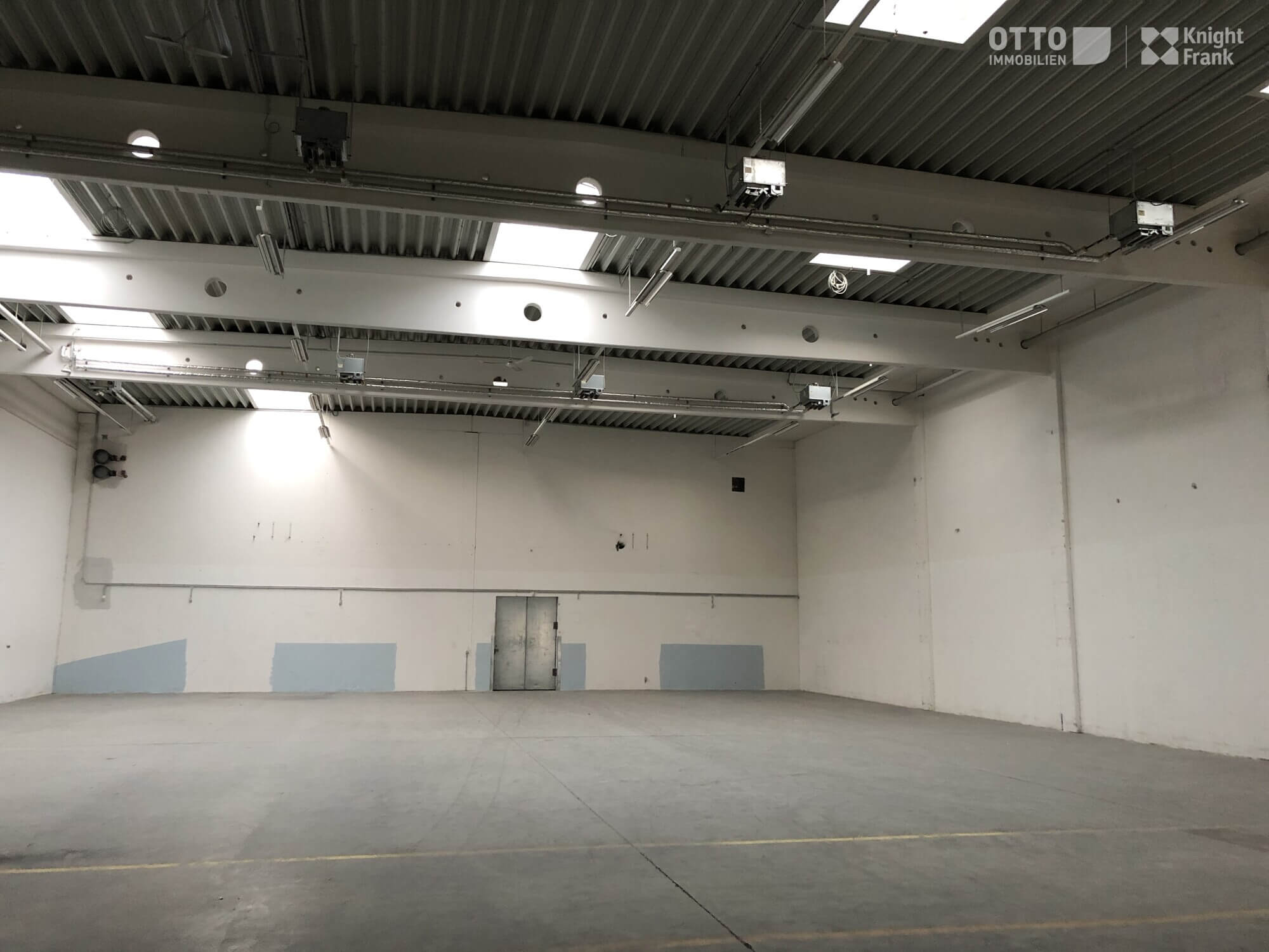 Moderne Lagerflächen an der S1