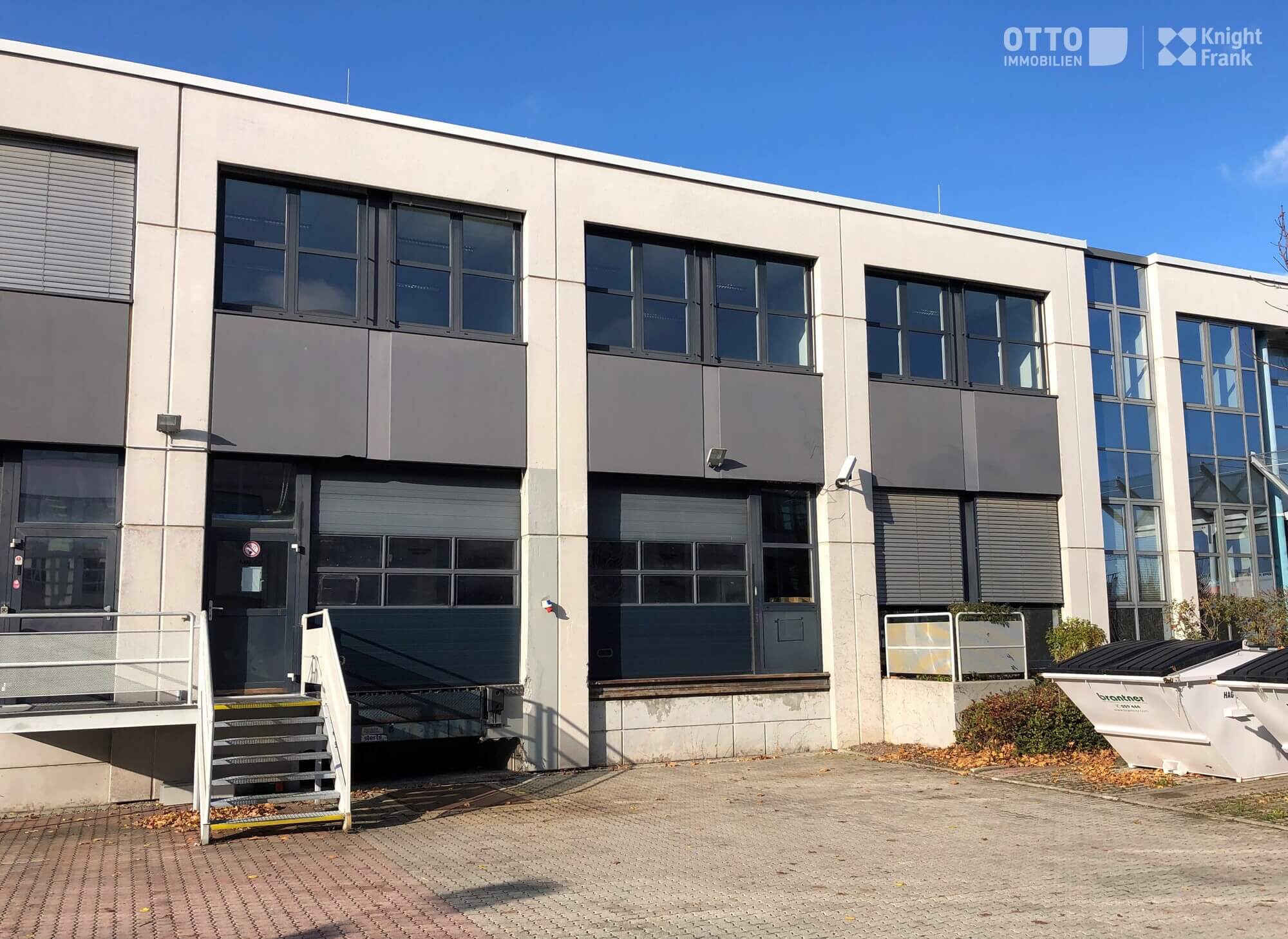 Moderne Lagerflächen an der S1