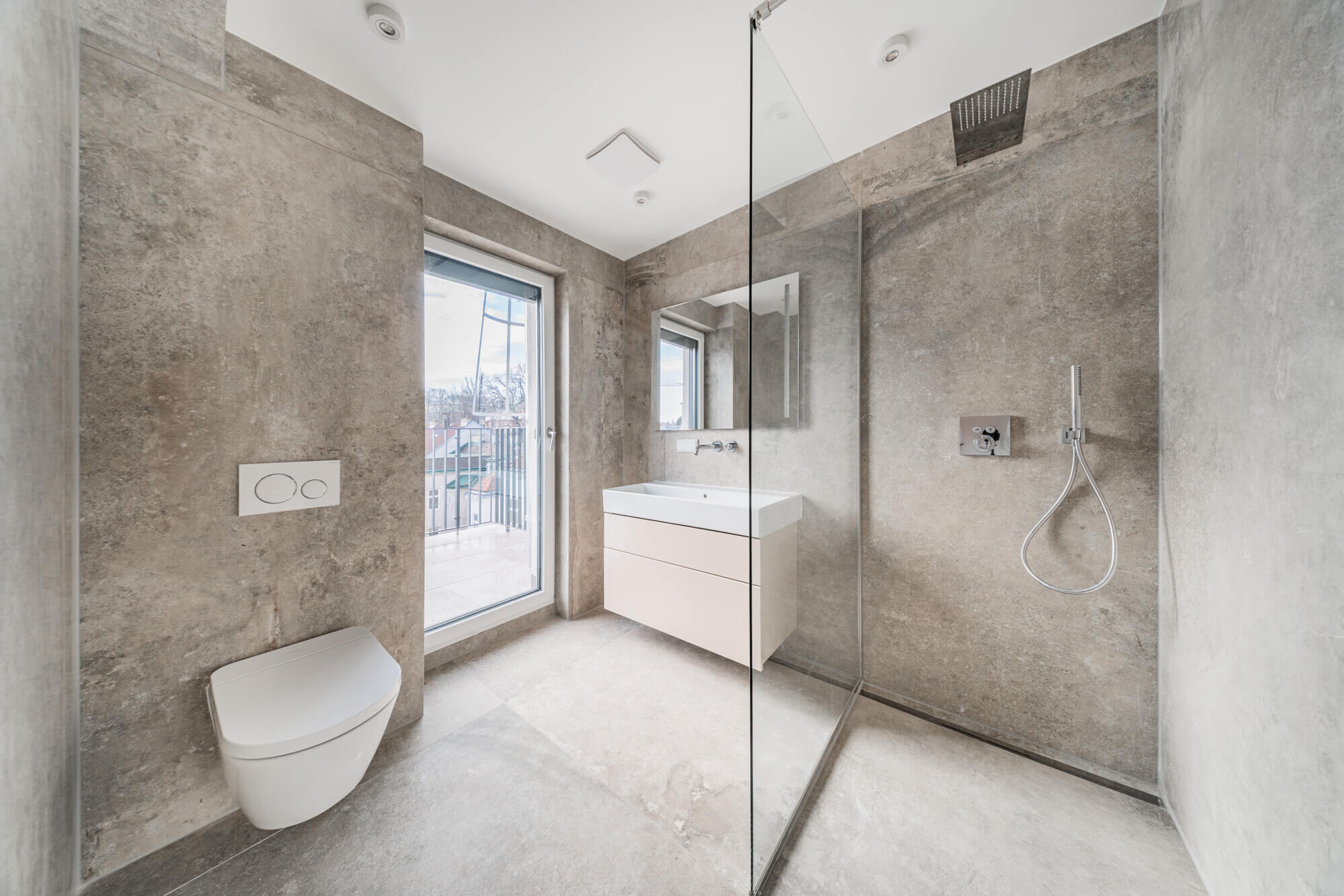 Neue Dachgeschoss Maisonette mit Terrasse nahe Schönbrunn