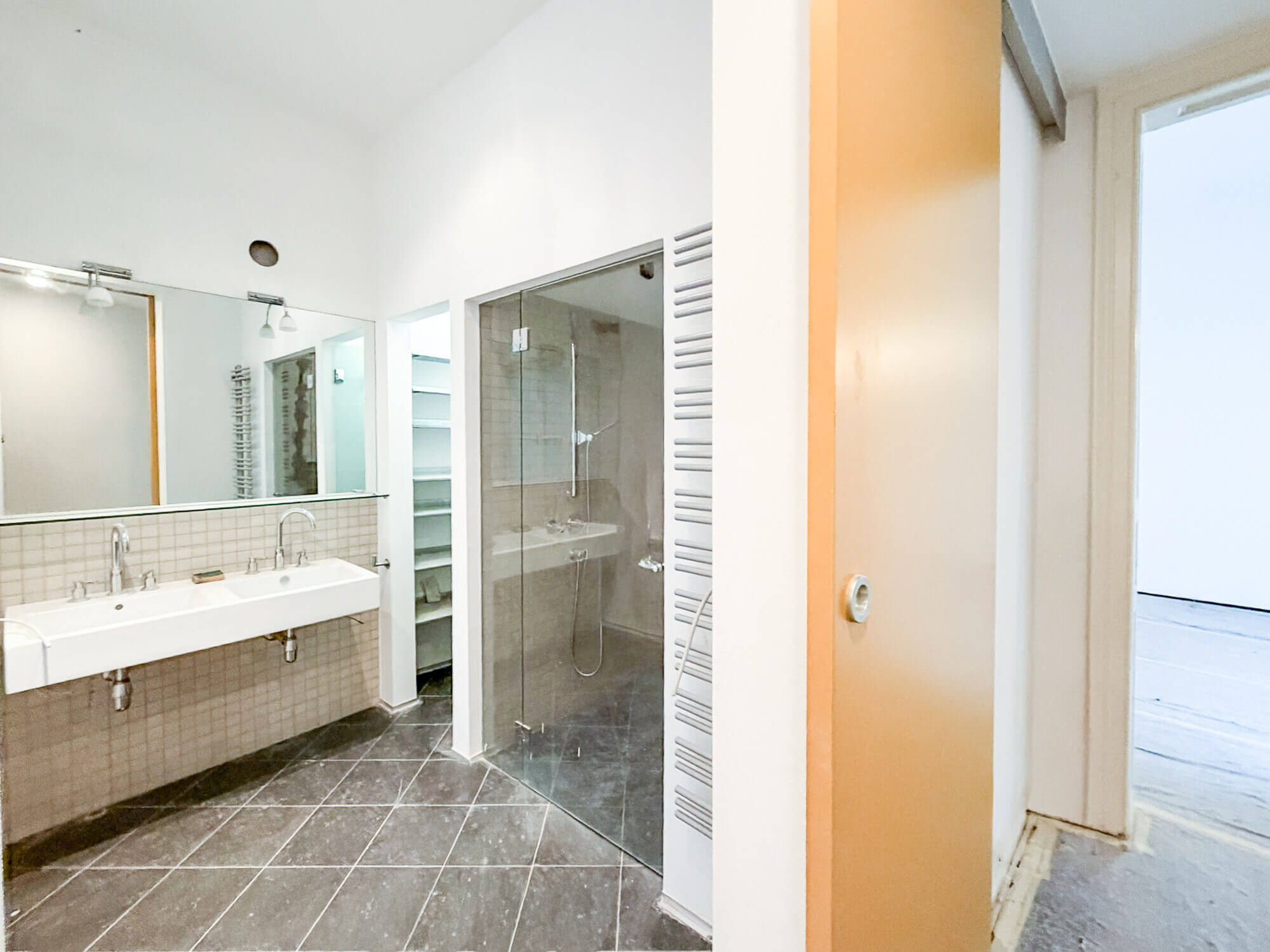 Büro mit Altbaucharme im Herzen von Wien