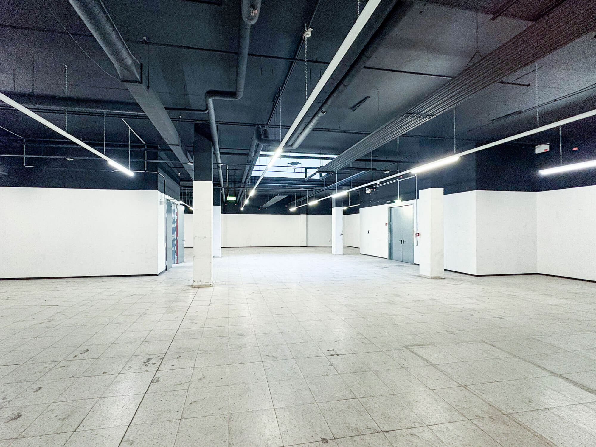 Attractive retail space at Trillerpark
