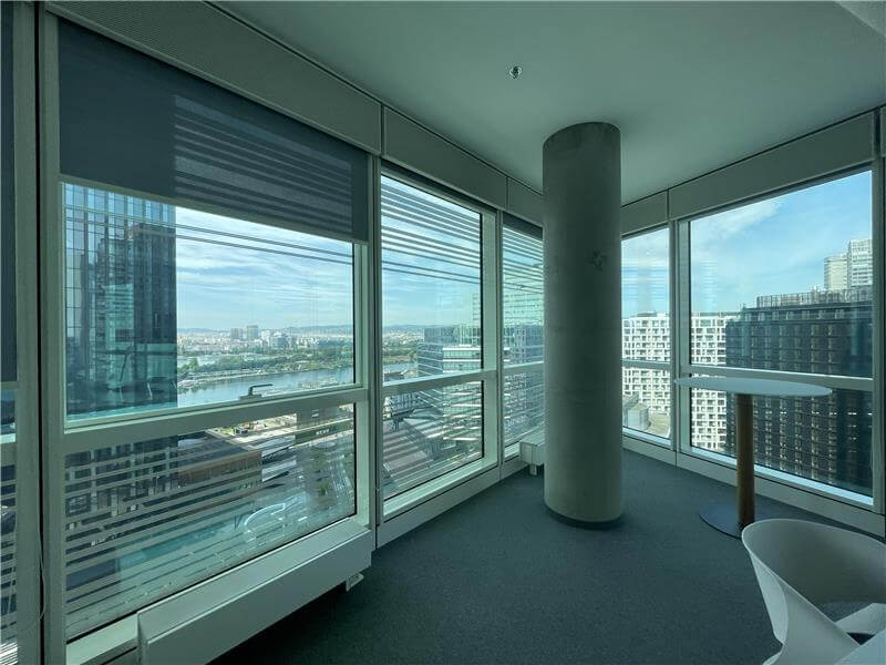 TECH GATE - Flexible office space in the tower