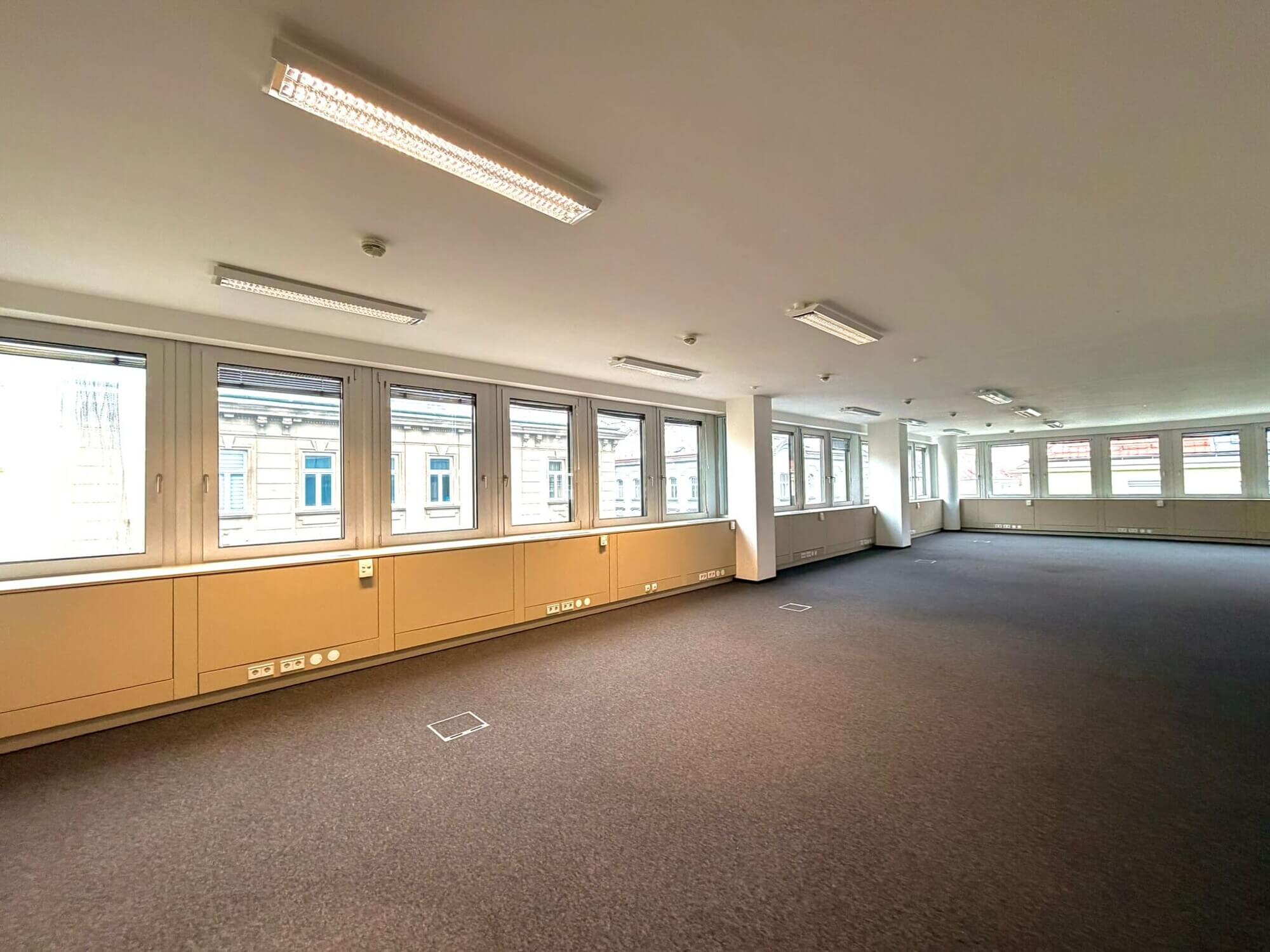 Zentrale Bürofläche mit sehr guter Infrastruktur