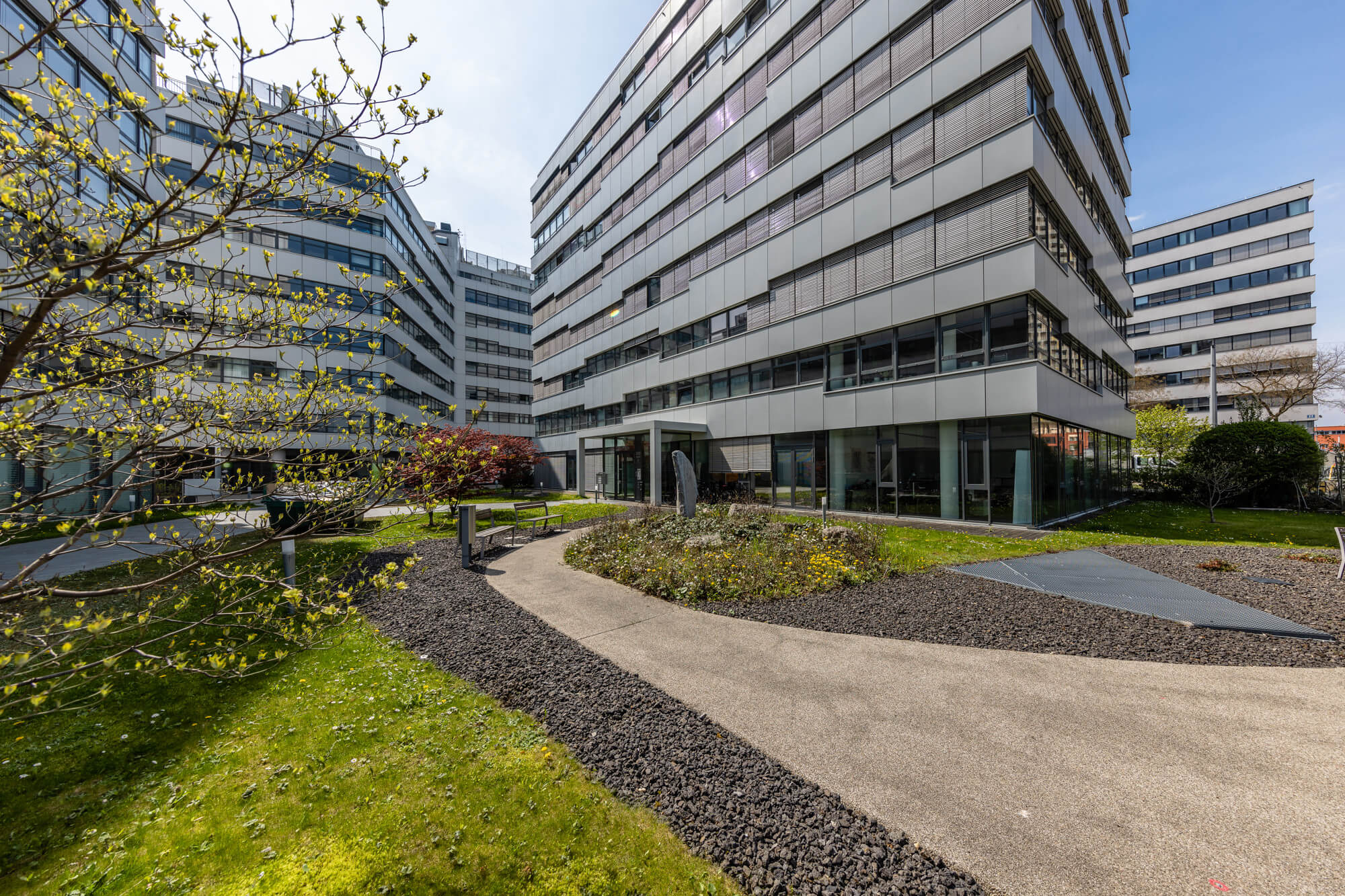 MARXIMUM | Helles Büro mit moderner Ausstattung | Nahe Gasometer