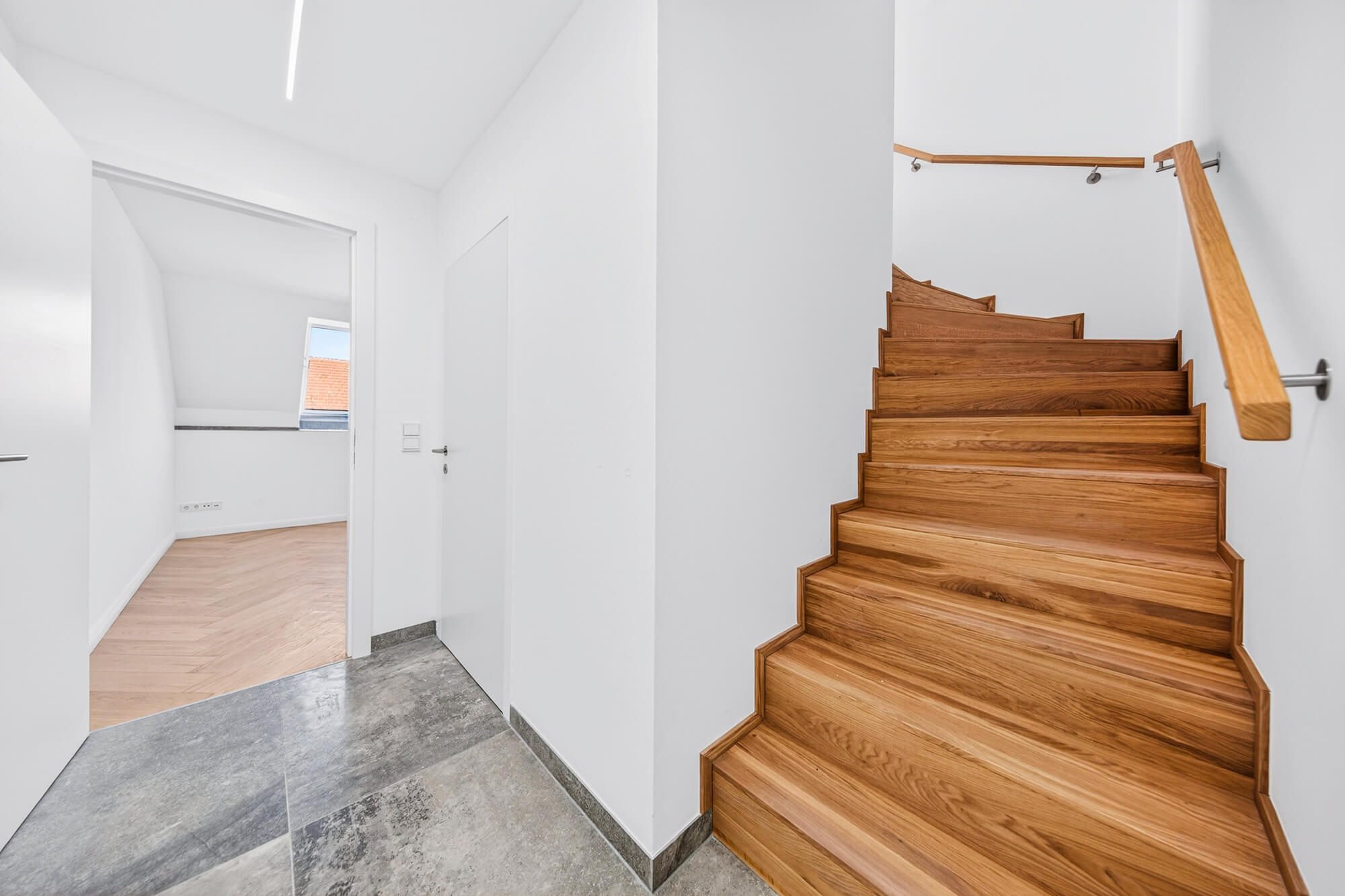 New duplex penthouse with terrace near Schönbrunn