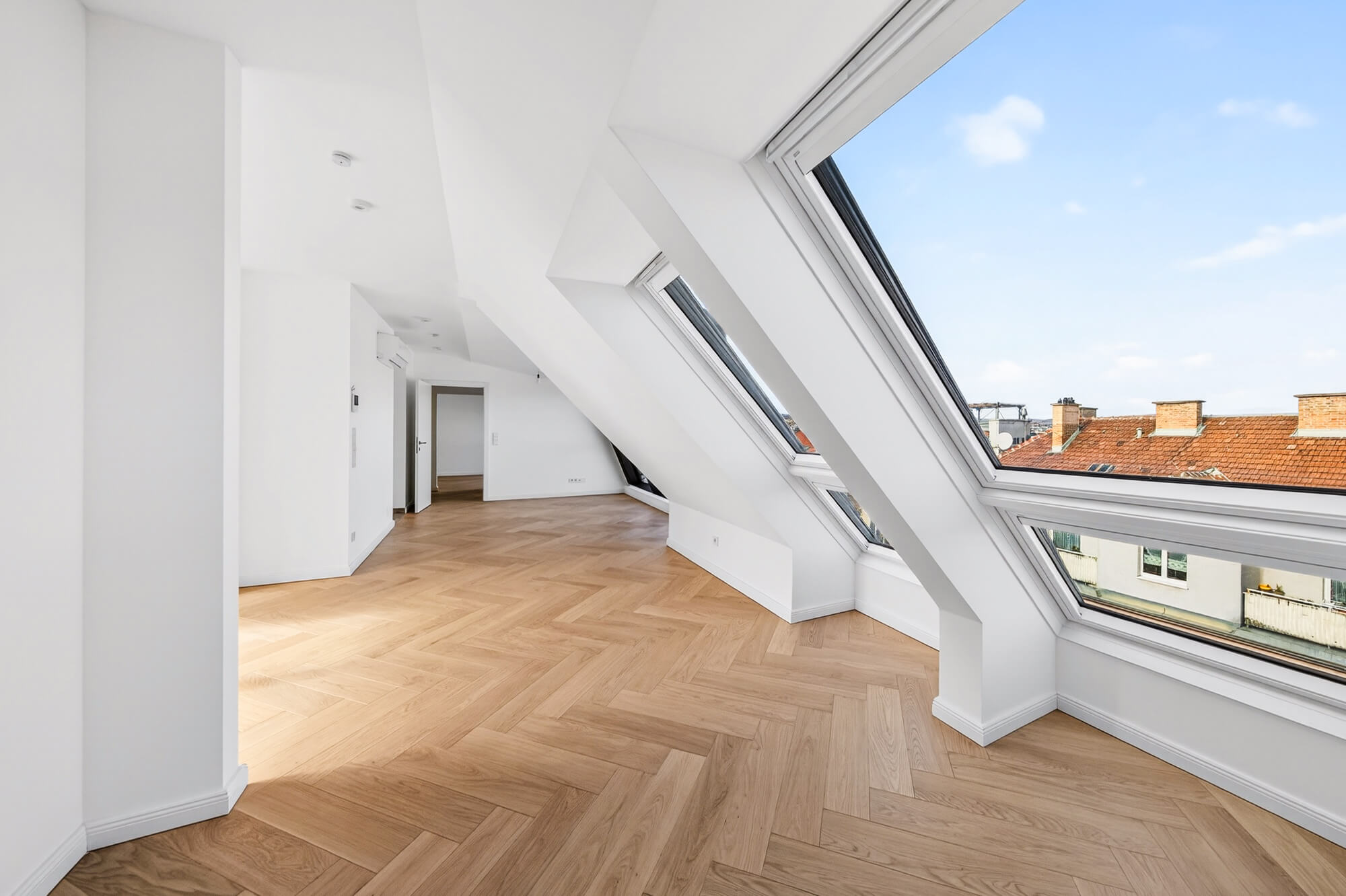 New duplex penthouse with terrace near Schönbrunn
