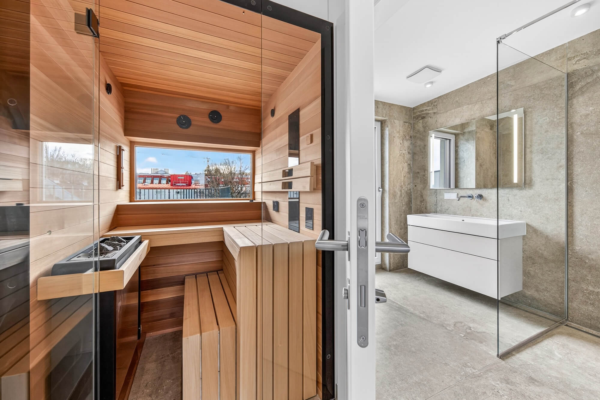 New duplex penthouse with terrace near Schönbrunn