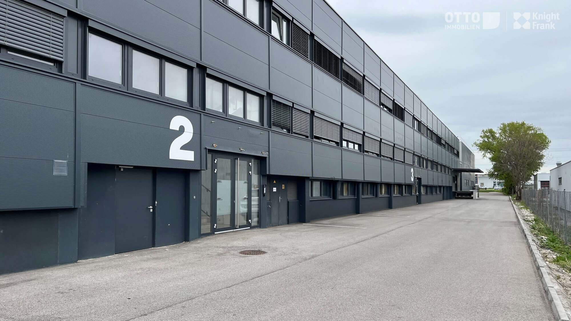 Individuelle Lager- und Büroflächen in idealer Lage