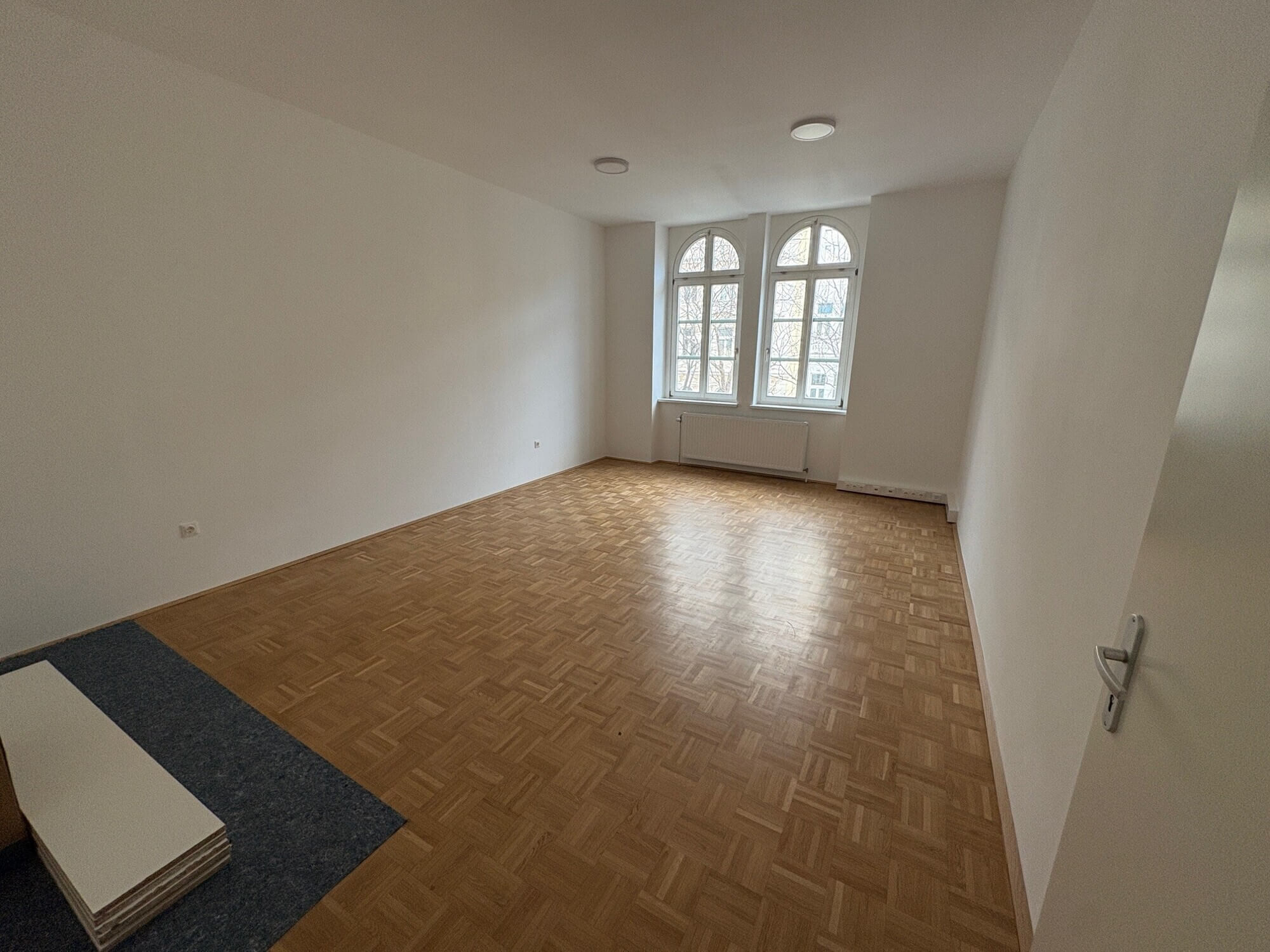 Neu sanierte Büroeinheiten in frequentierter Bestlage