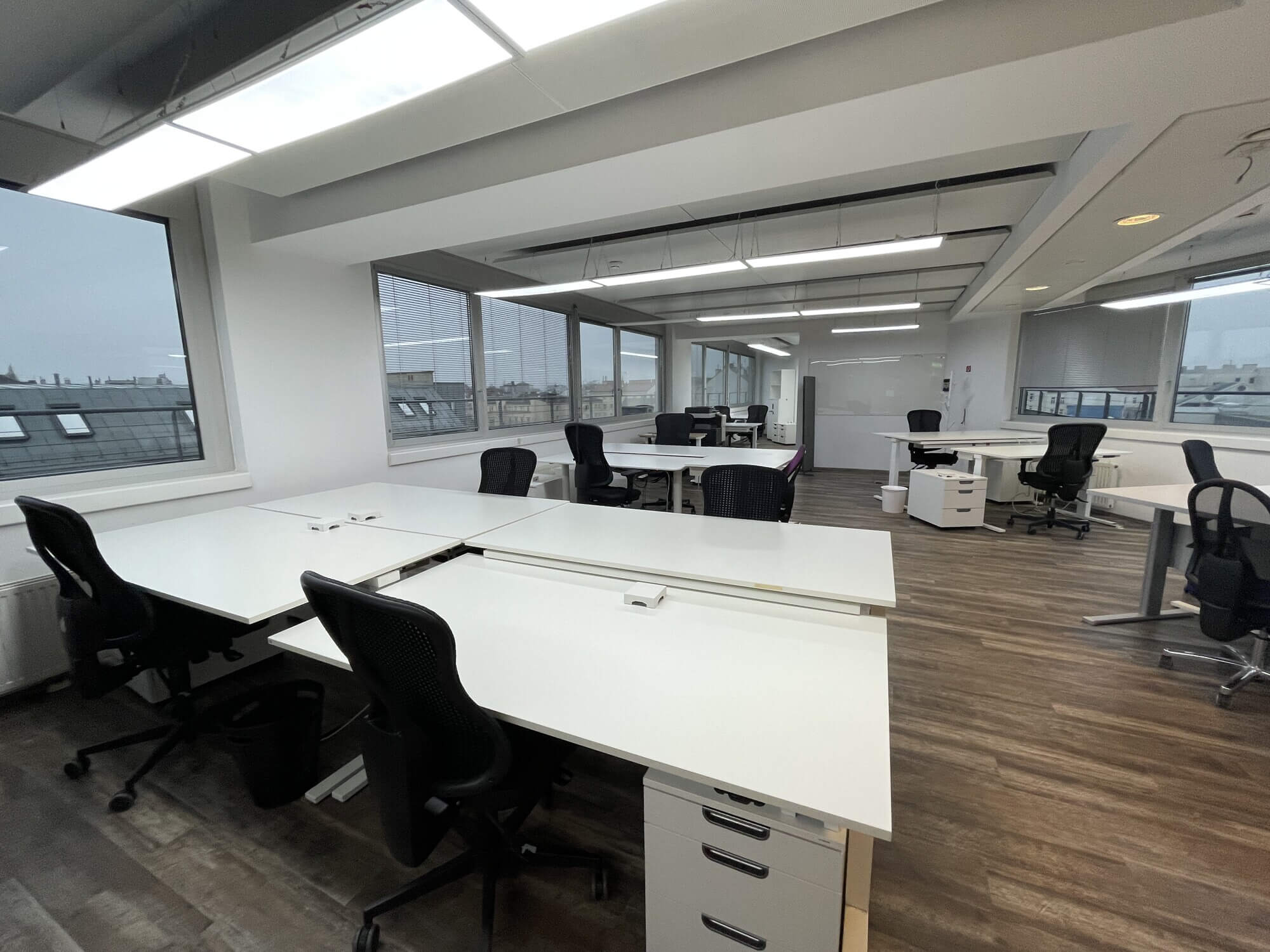 Plug & Play - Einziehen und die Arbeit starten!