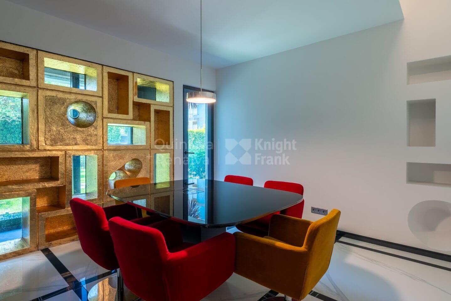 4 Schlafzimmer Villa mit Garten und Pool in Belém, Lissabon