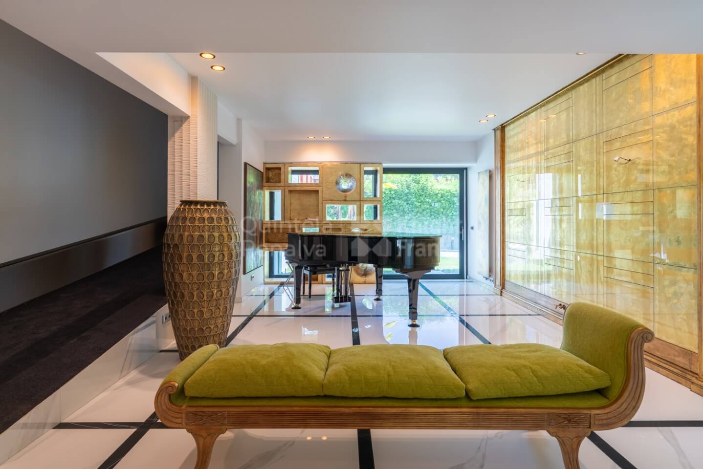 4 Schlafzimmer Villa mit Garten und Pool in Belém, Lissabon