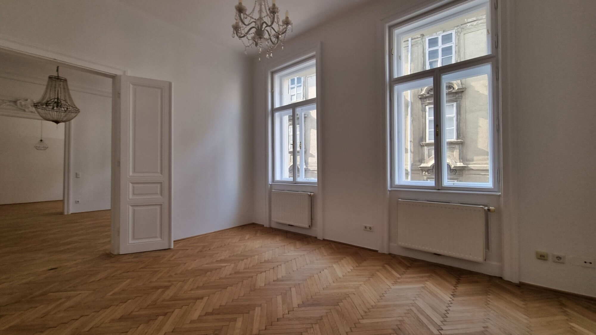 Klassischer Altbau, 5 Zimmer, Nähe Judenplatz