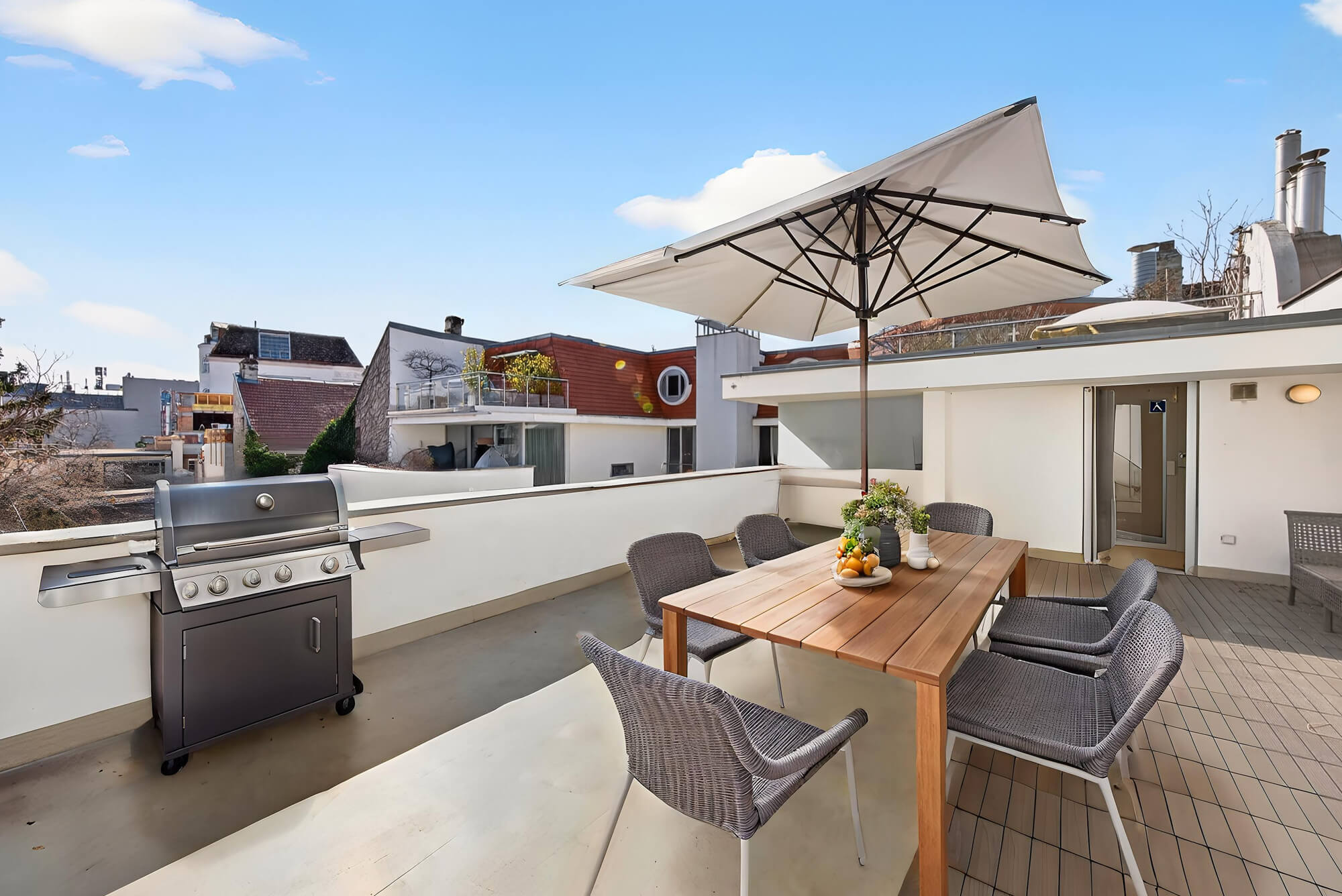 Townhouse flair near Naschmarkt