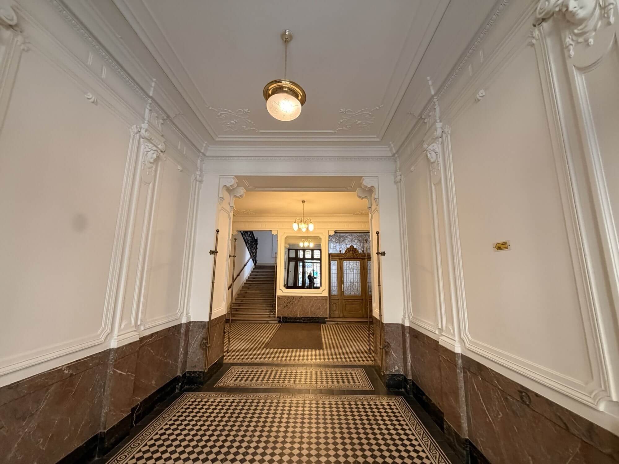 Rent a high-quality office in 1010 Vienna – 95 sqm of office space on Biberstraße