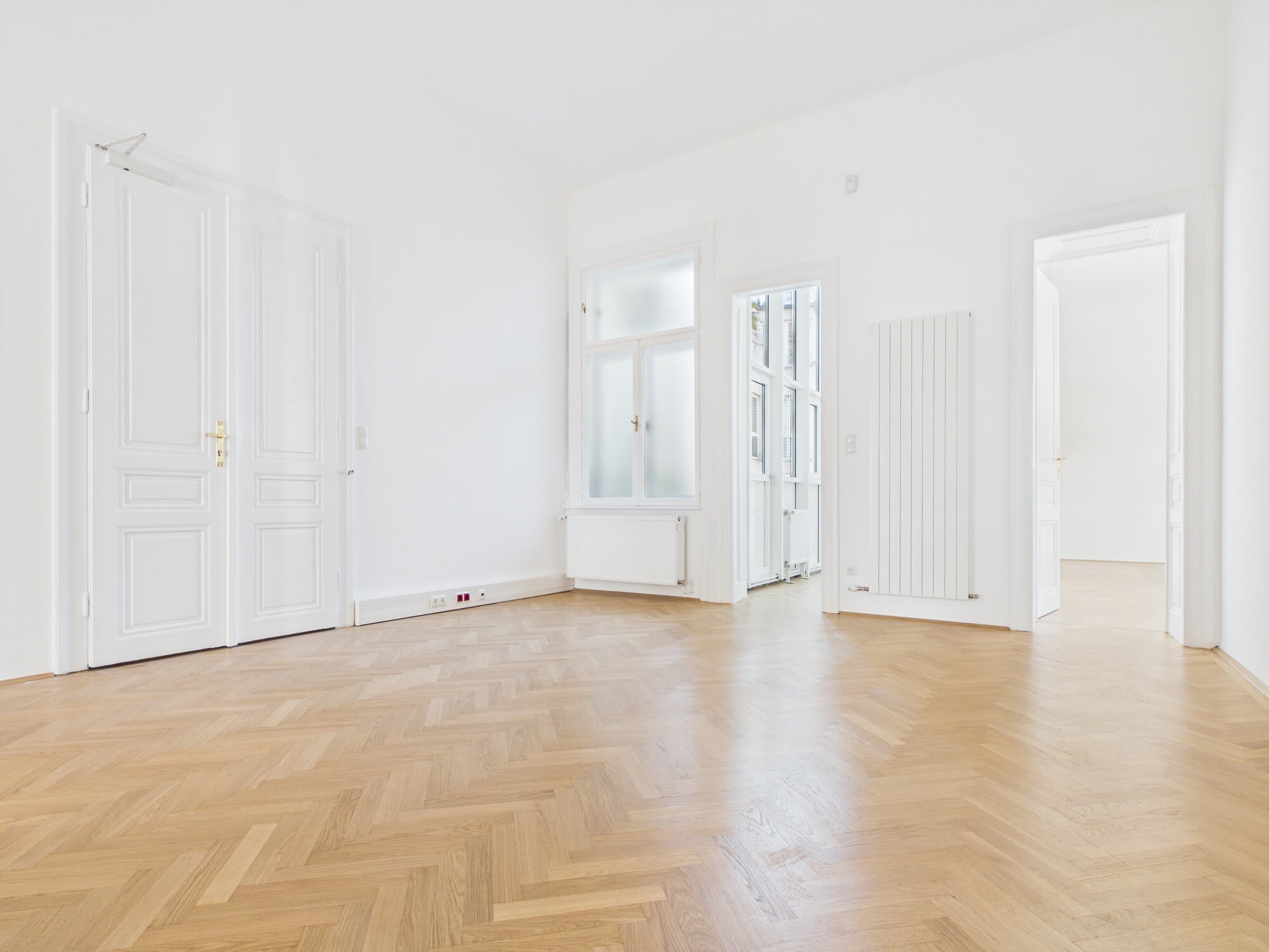 Altbaubüro Nahe Schwarzenbergplatz