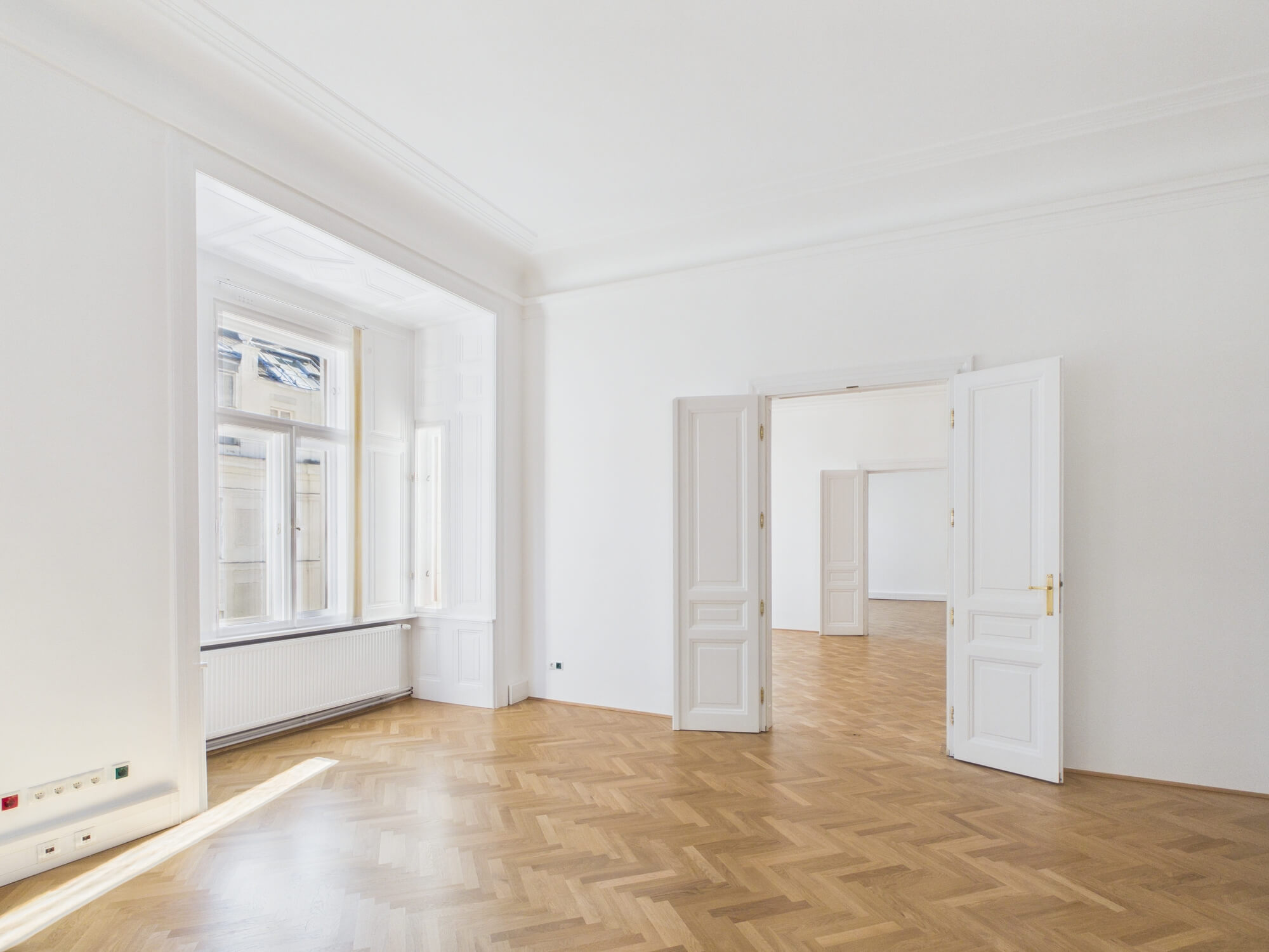 Altbaubüro Nahe Schwarzenbergplatz