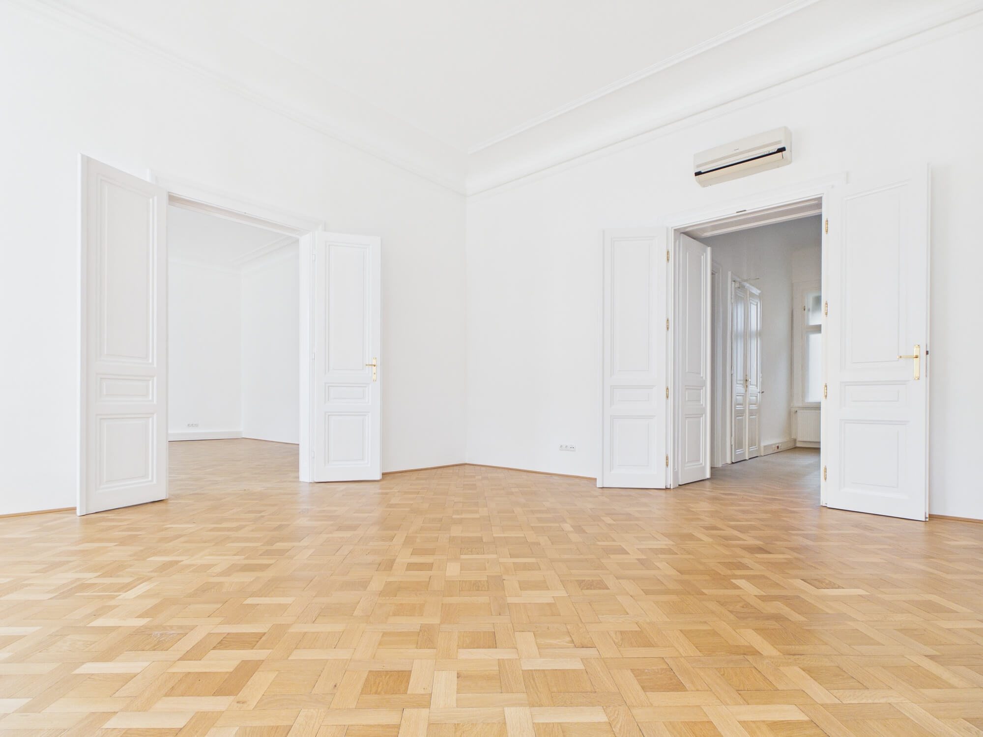 Altbaubüro Nahe Schwarzenbergplatz