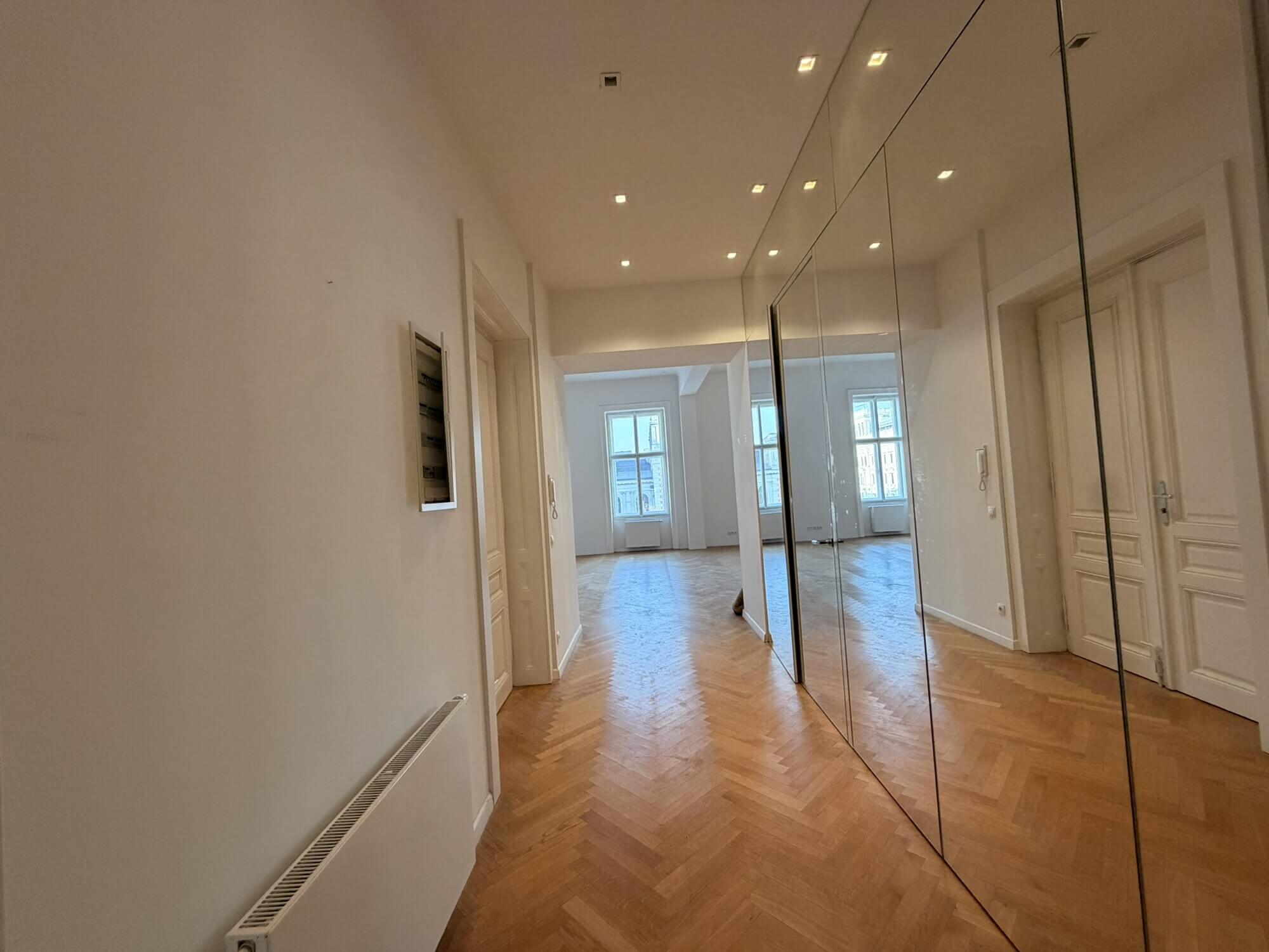 Repräsentatives Altbaubüro am Schottenring – Klimatisiert mit Blick auf die Börse