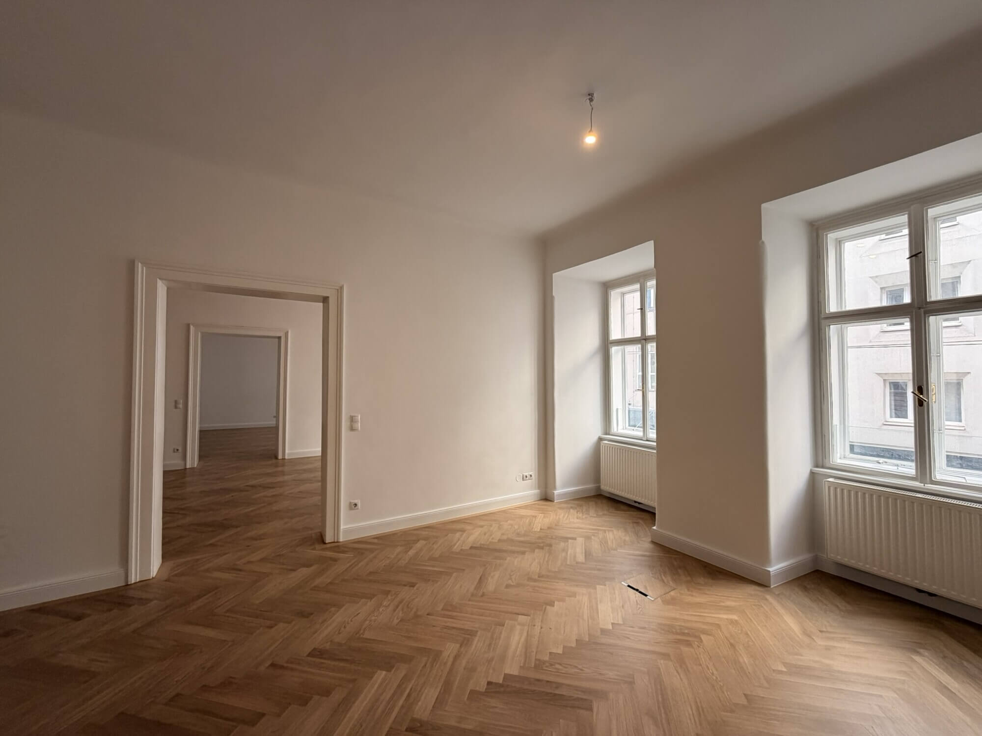 Repräsentatives Altbaubüro in erstklassiger Innenstadtlage - Wollzeile