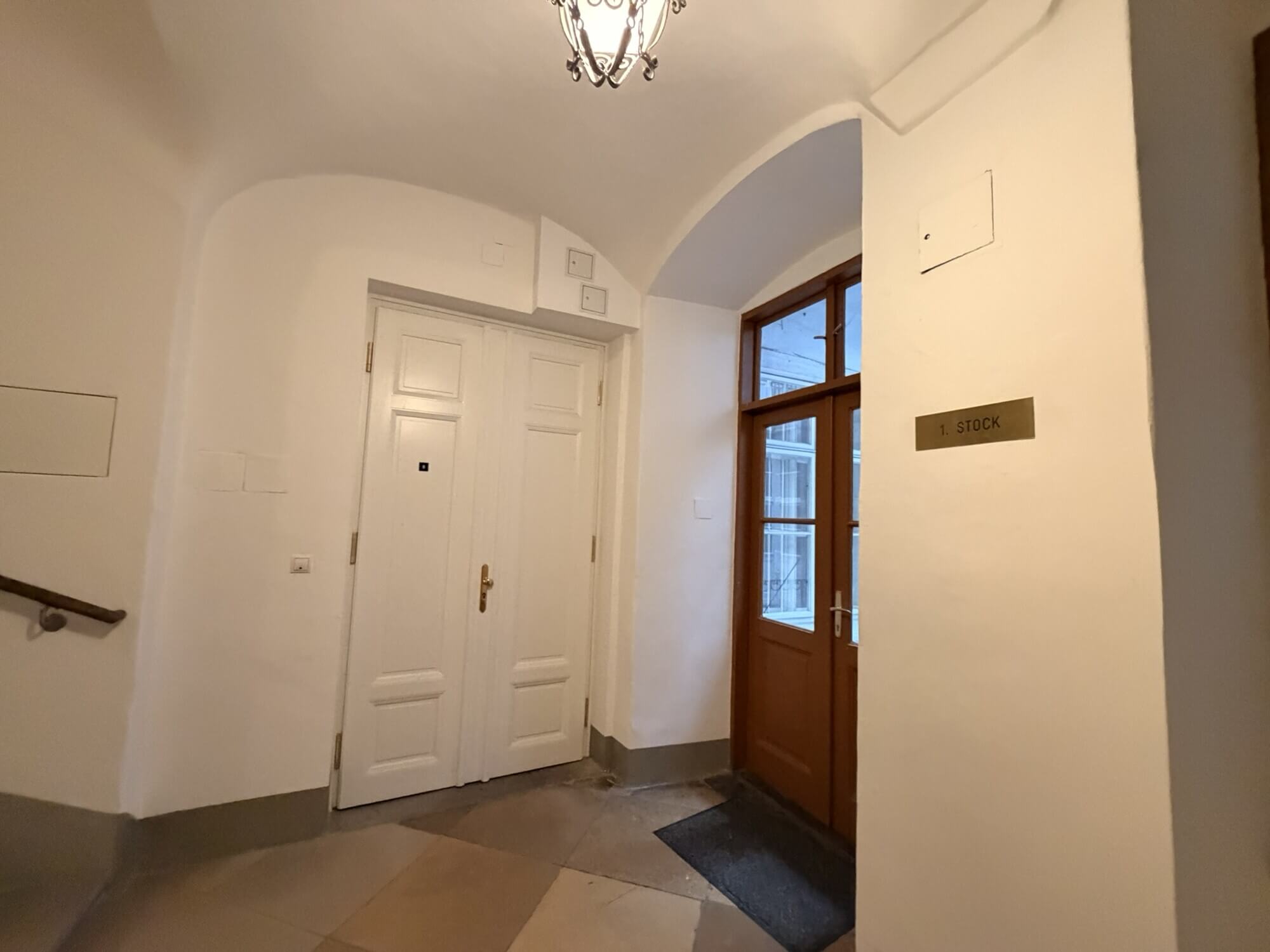 Repräsentatives Altbaubüro in erstklassiger Innenstadtlage - Wollzeile