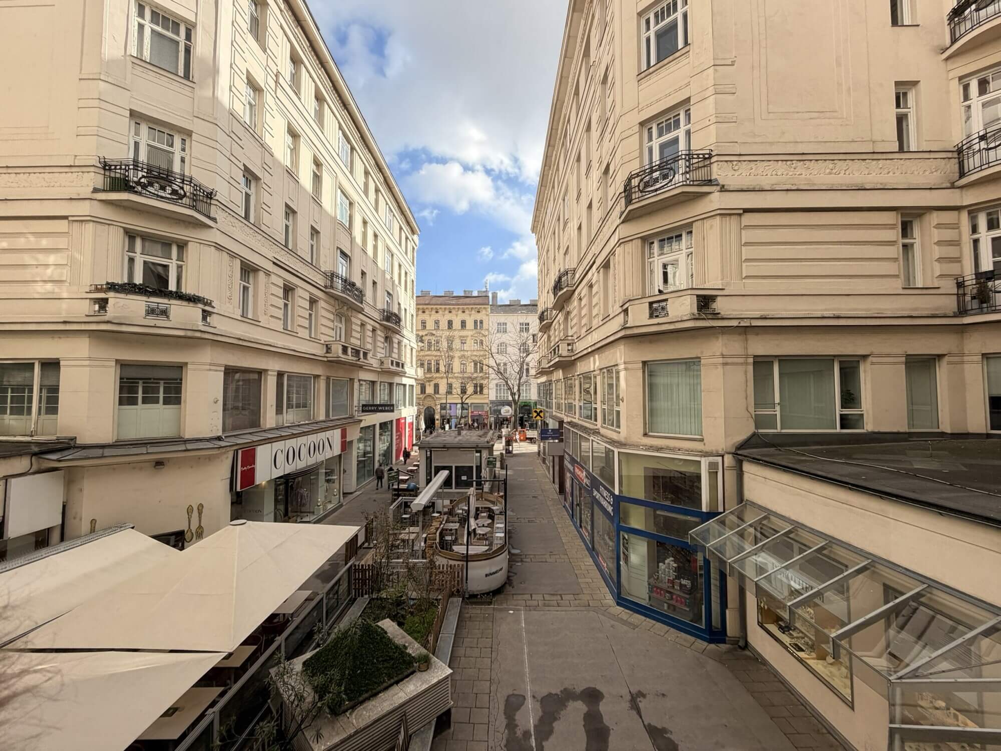 Repräsentative Altbau-Bürofläche in Top-Lage der Mariahilfer Straße