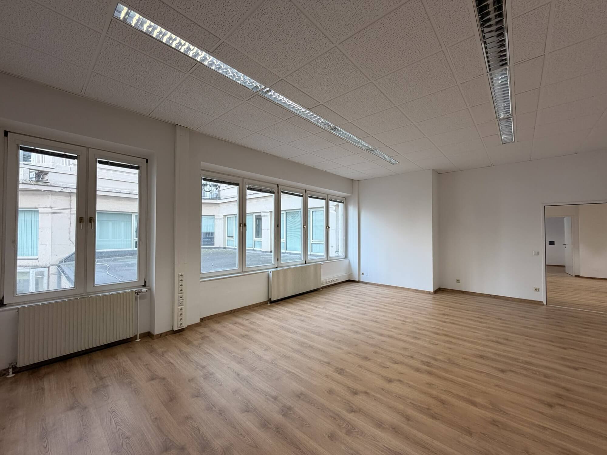 Repräsentative Altbau-Bürofläche in Top-Lage der Mariahilfer Straße