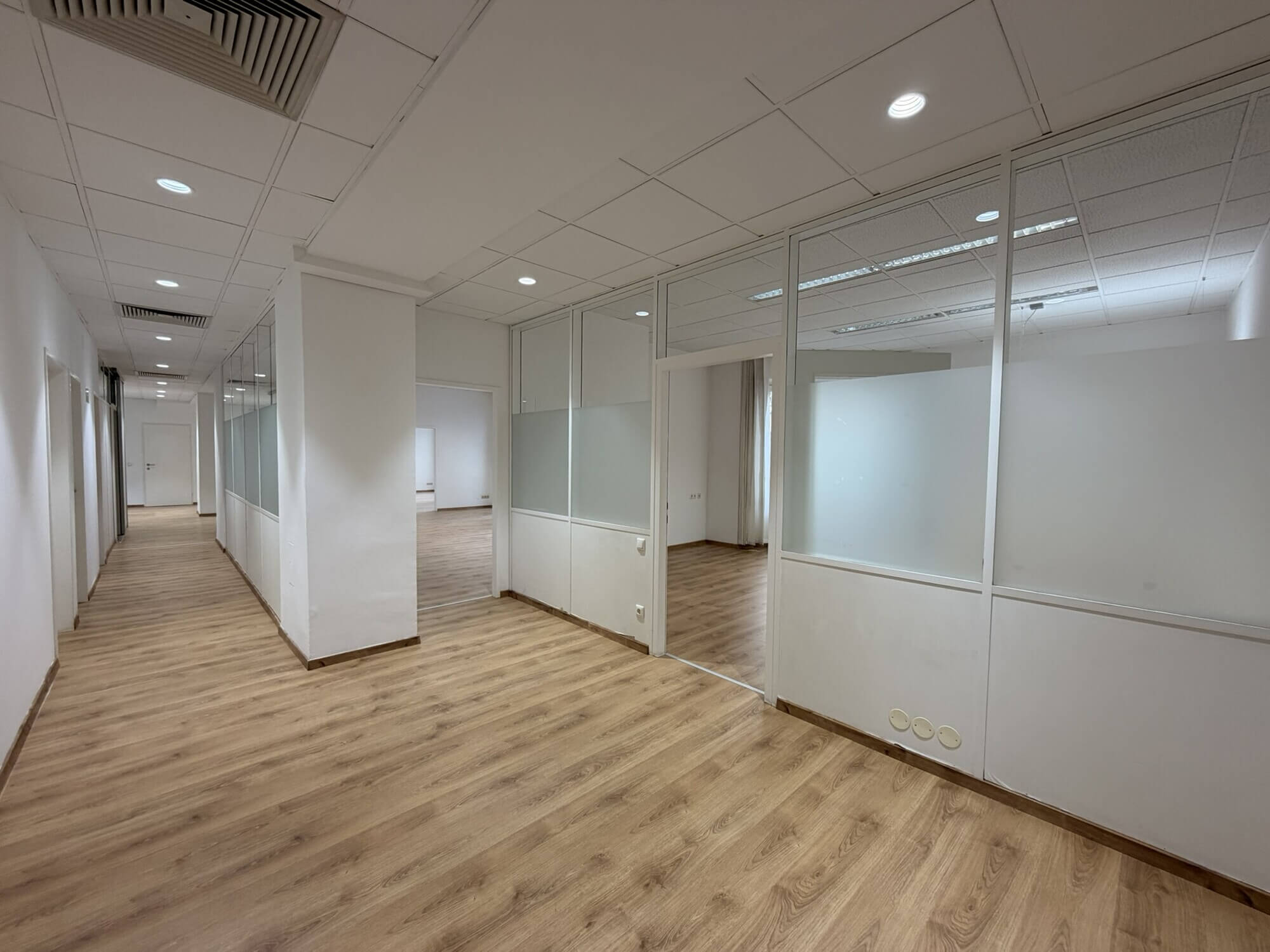 Repräsentative Altbau-Bürofläche in Top-Lage der Mariahilfer Straße