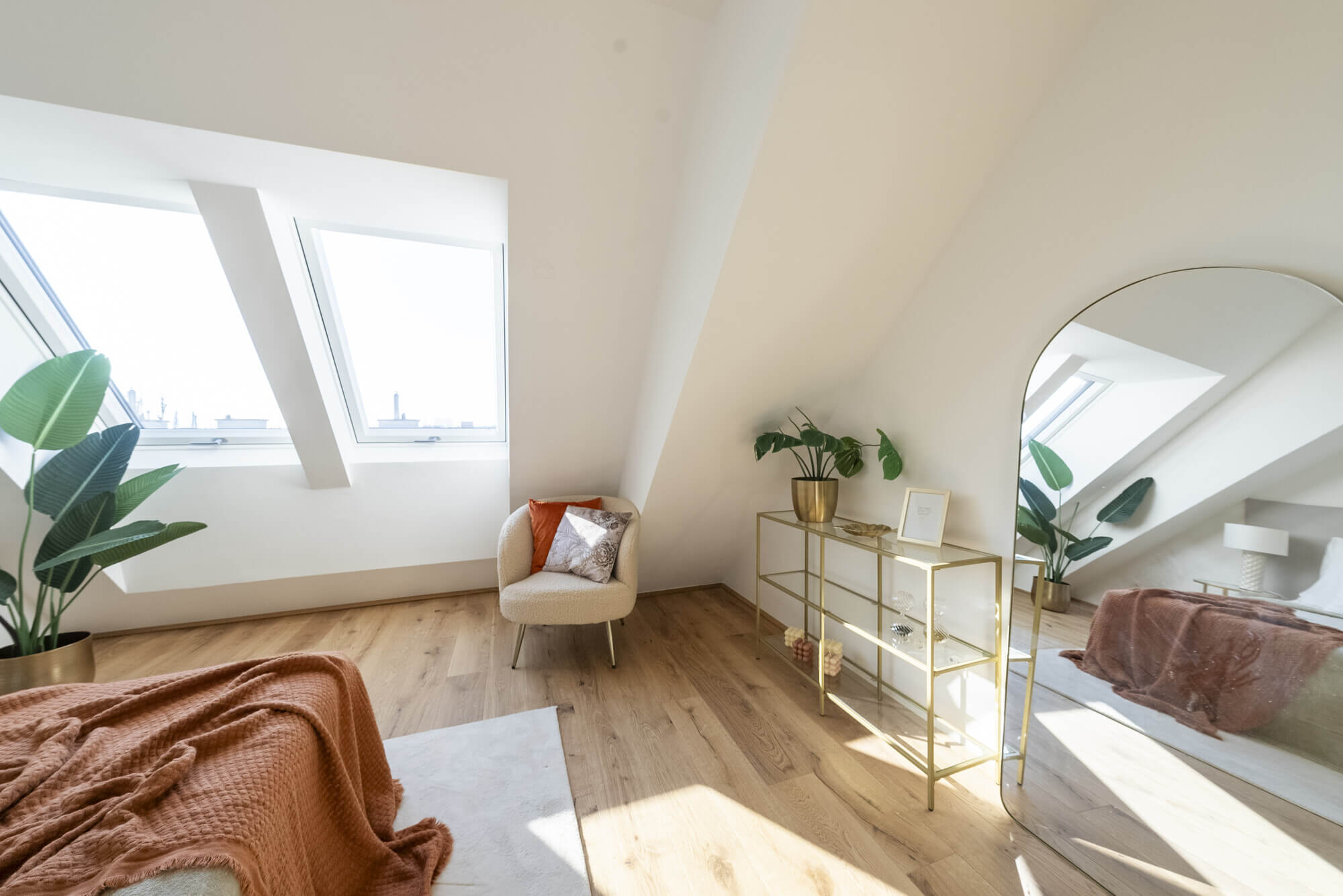 Dachgeschosswohnung mit Dachterrasse und Grünblick