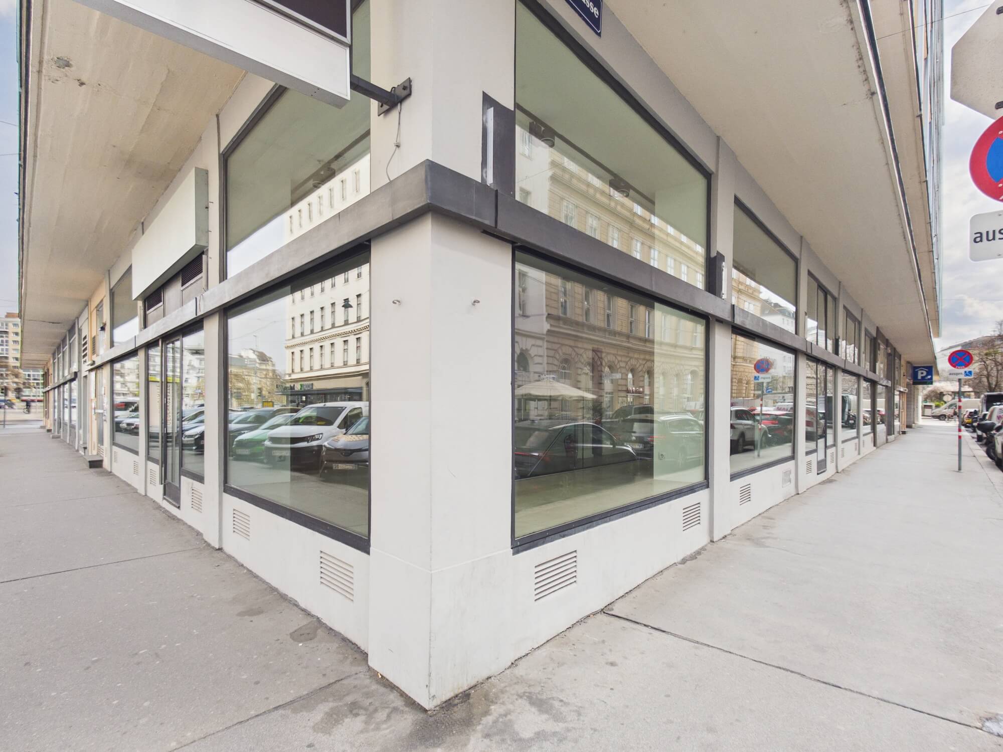 Eck-Geschäftsfläche Nähe Schwedenplatz