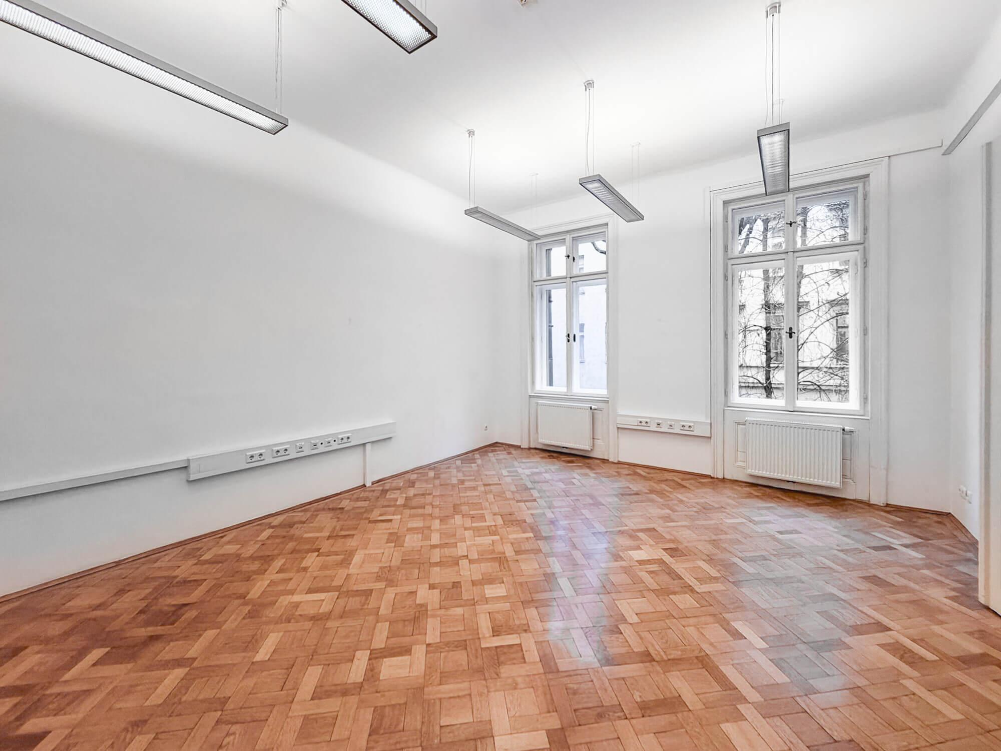 Altbaubüro direkt am Naschmarkt