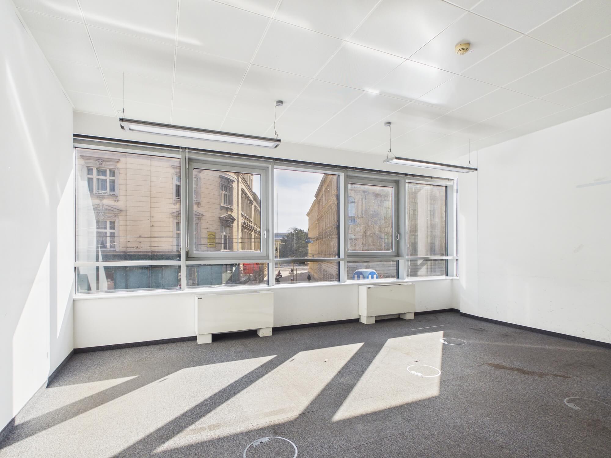 U4-Center | Sofort beziehbar mit perfekter U-Bahnanbindung | Büro in 1120 Wien