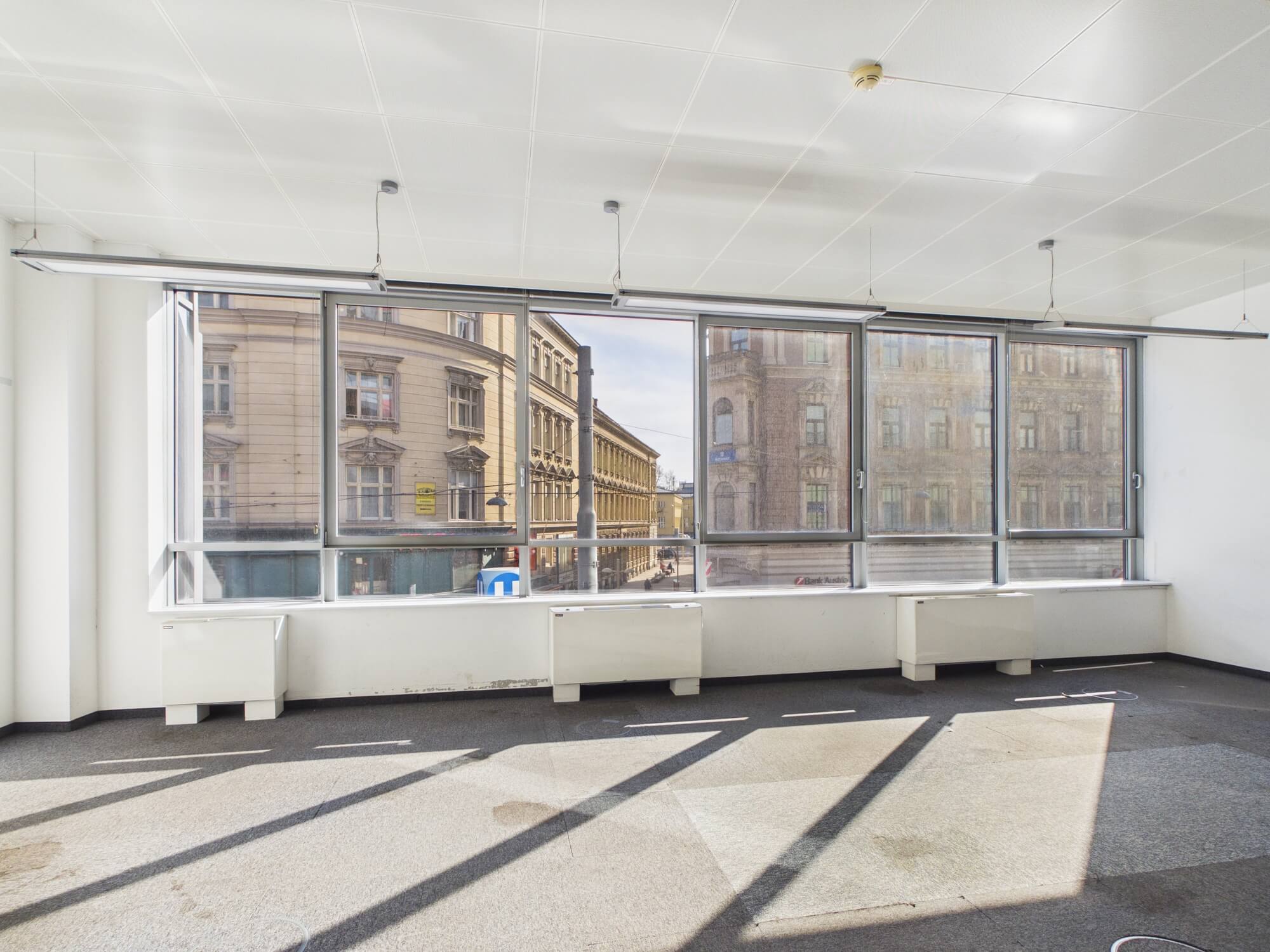 U4-Center | Sofort beziehbar mit perfekter U-Bahnanbindung | Büro in 1120 Wien