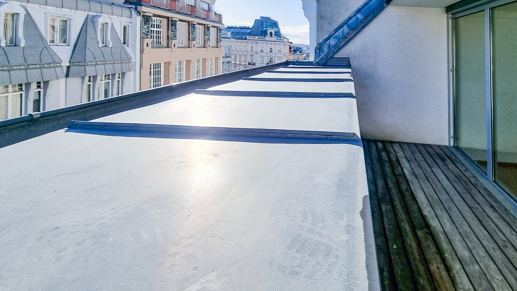 Top-floor apartment, first occupancy, 3 rooms with balcony