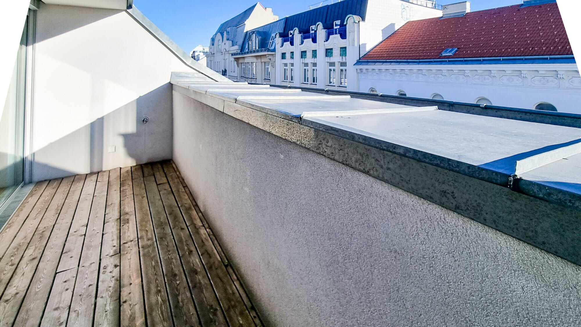 Top-floor apartment, first occupancy, 3 rooms with balcony