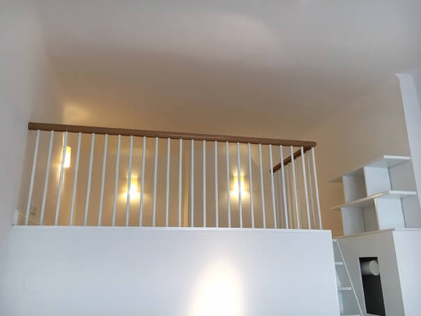 Palais Löwenthal, klassische Altbauwohnung mit Balkon